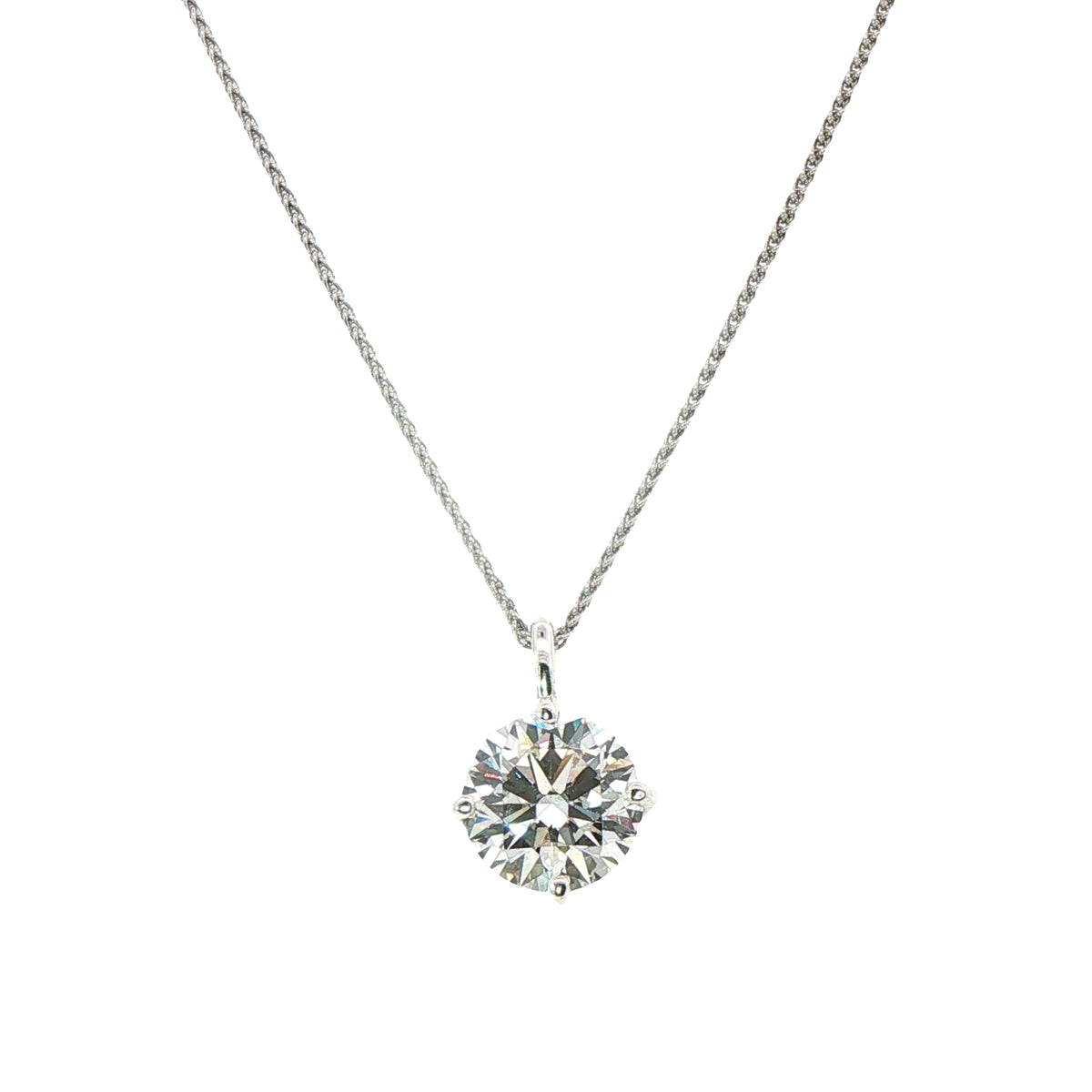LGD Modern Round Brilliant Pendant 4.39 Cts G VS2 set in Silver