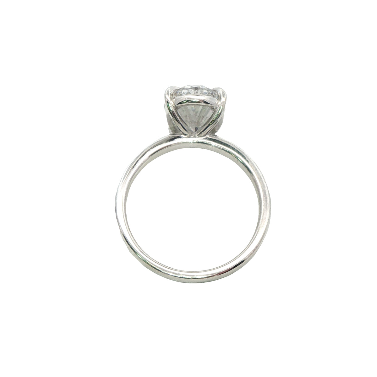 An Oval Lab Grown Diamond Ring in a silver setting. 3.08 Carats GVS1