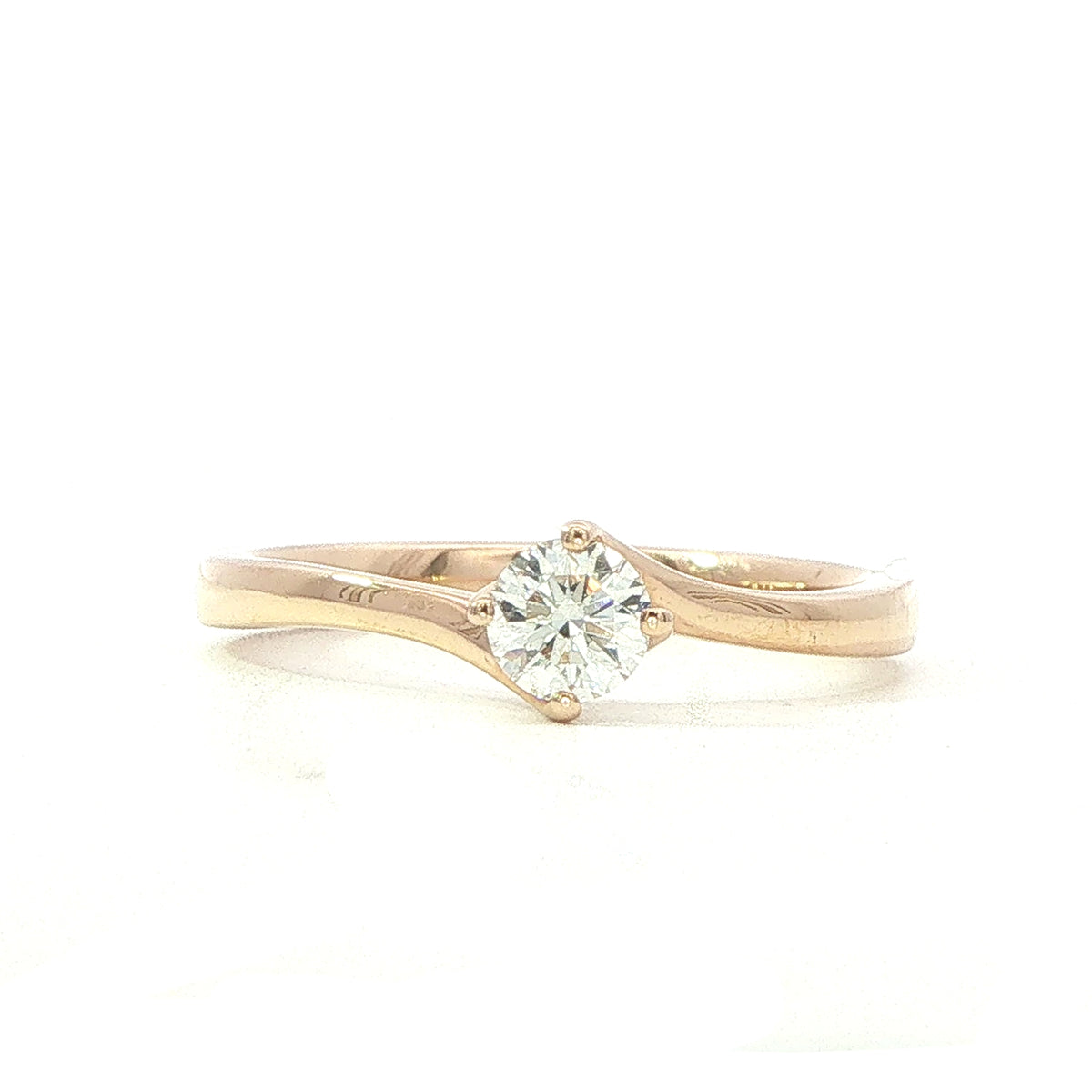 18 Carat Rose Gold diamond engagement ring