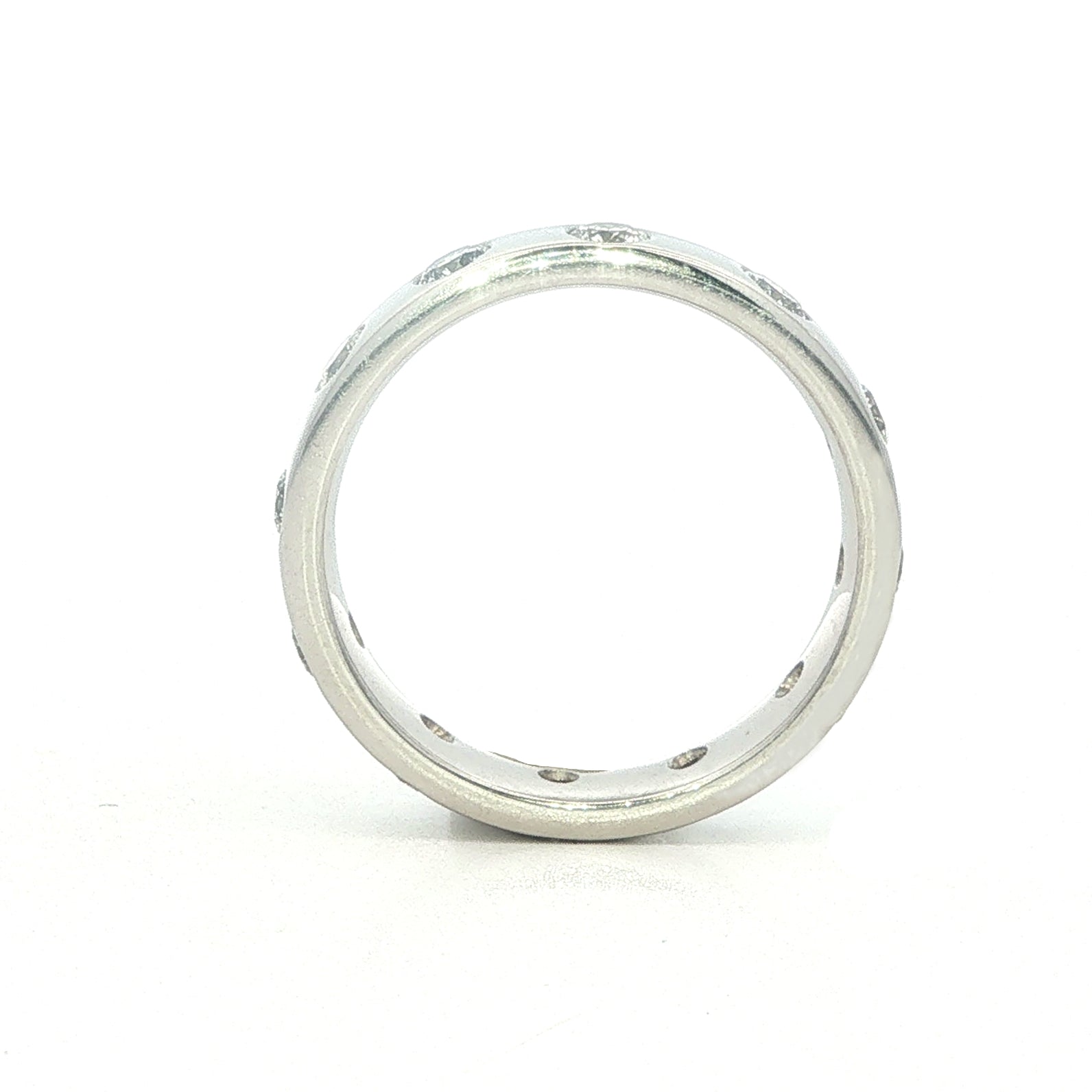 A Platinum and Diamond Flush Set Eternity Style Band 1.00 Cts F/