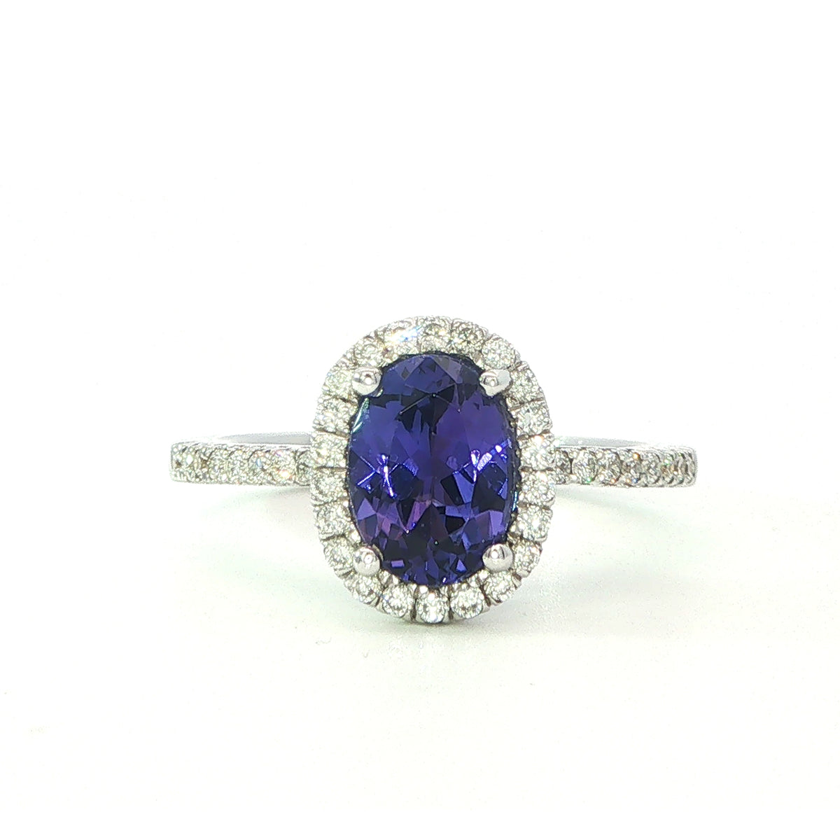18 Carat White Gold Tanzanite and Diamond Ring