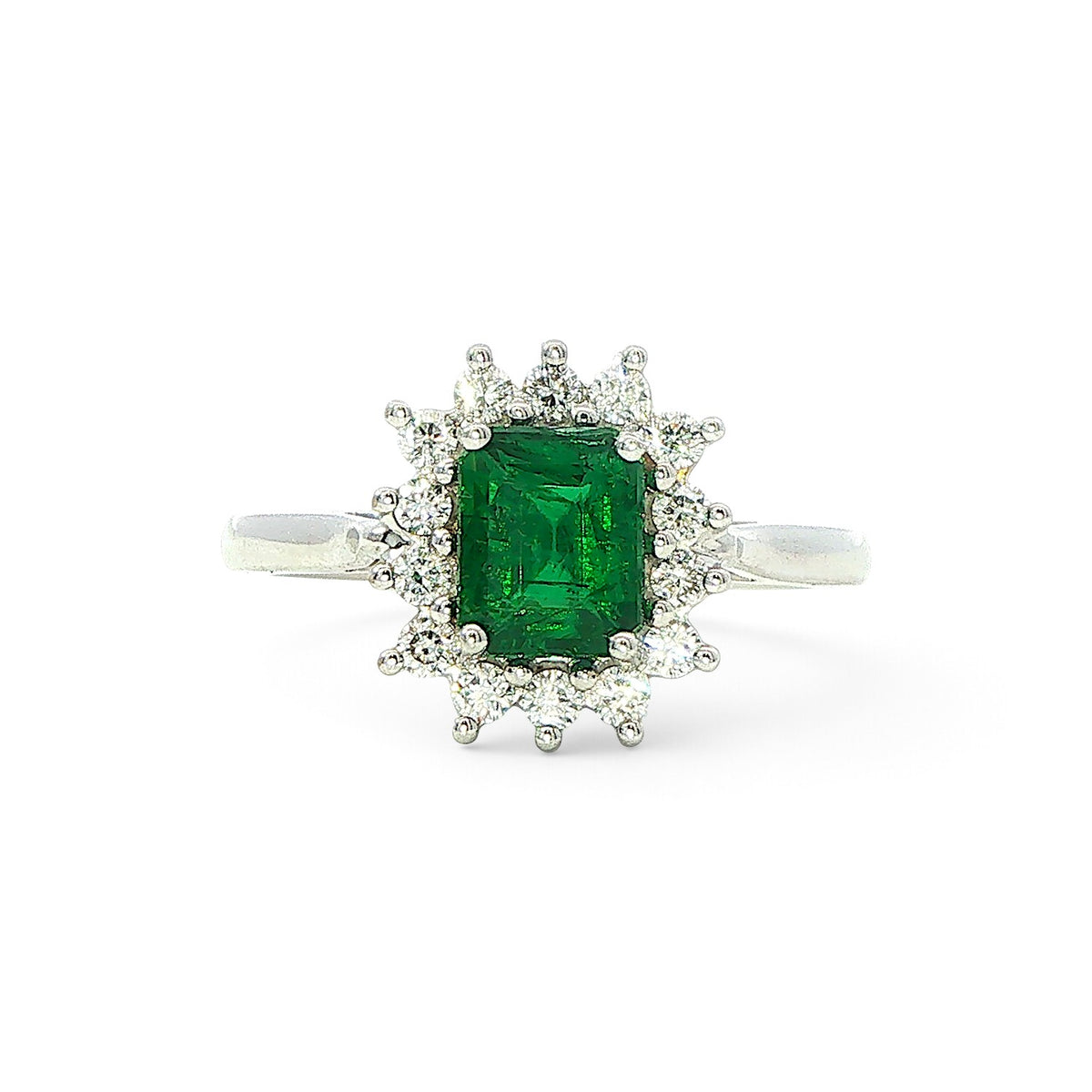 Emerald and Diamond ring in 18ct white gold