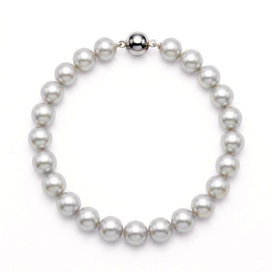 A Light Grey Fresh Water Pearl Bracelet