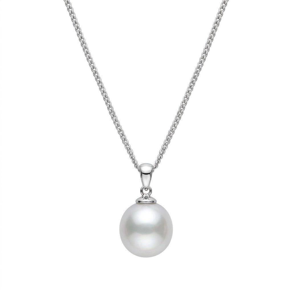 9 Carat White Gold and Grey Fresh Water Pearl Pendant