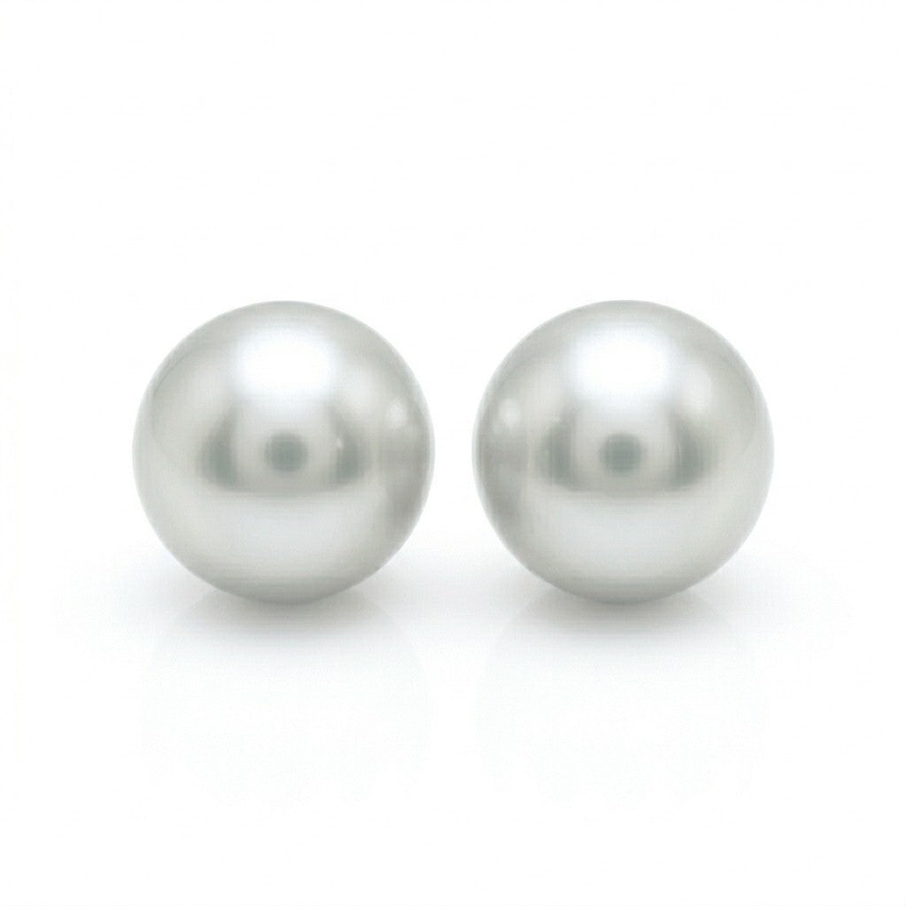 9mm Grey Fresh Water Pearl Studs on 9 Ct Yellow Gold