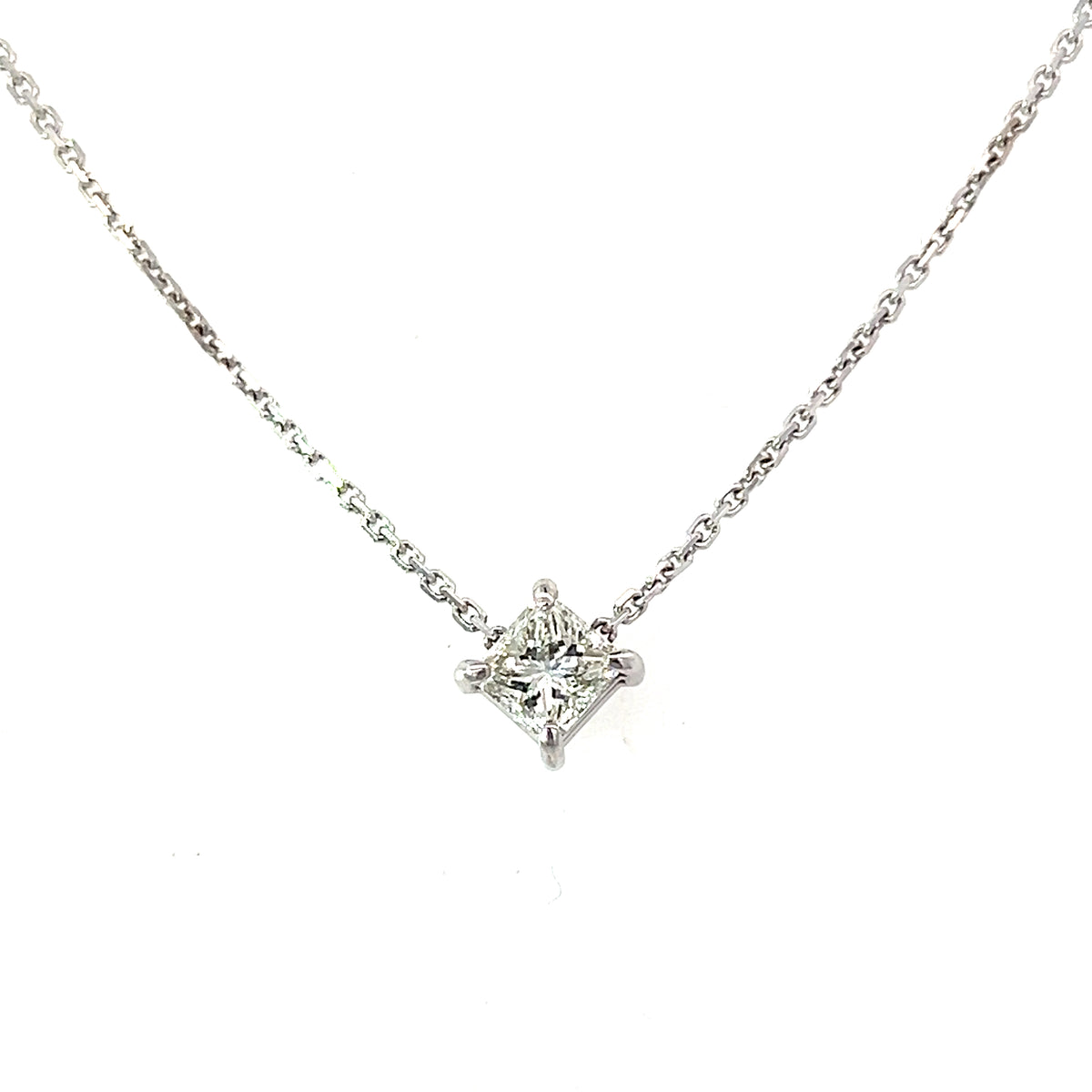 18 Carat White Gold and Diuamond Pendant 0.60 E Si1