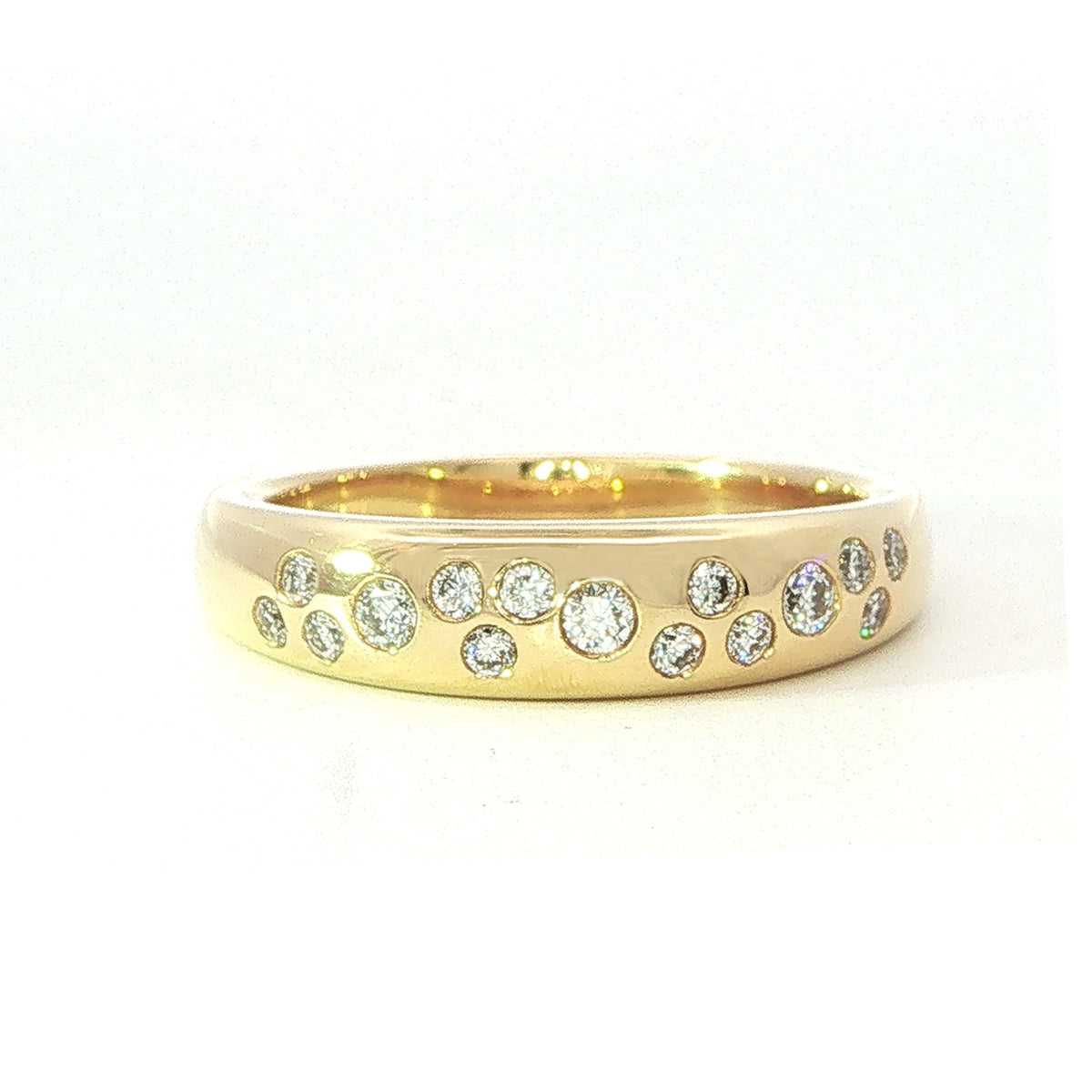 18 Carat Yellow Gold and Diamond Scatter Set Diamond Ring 0.24