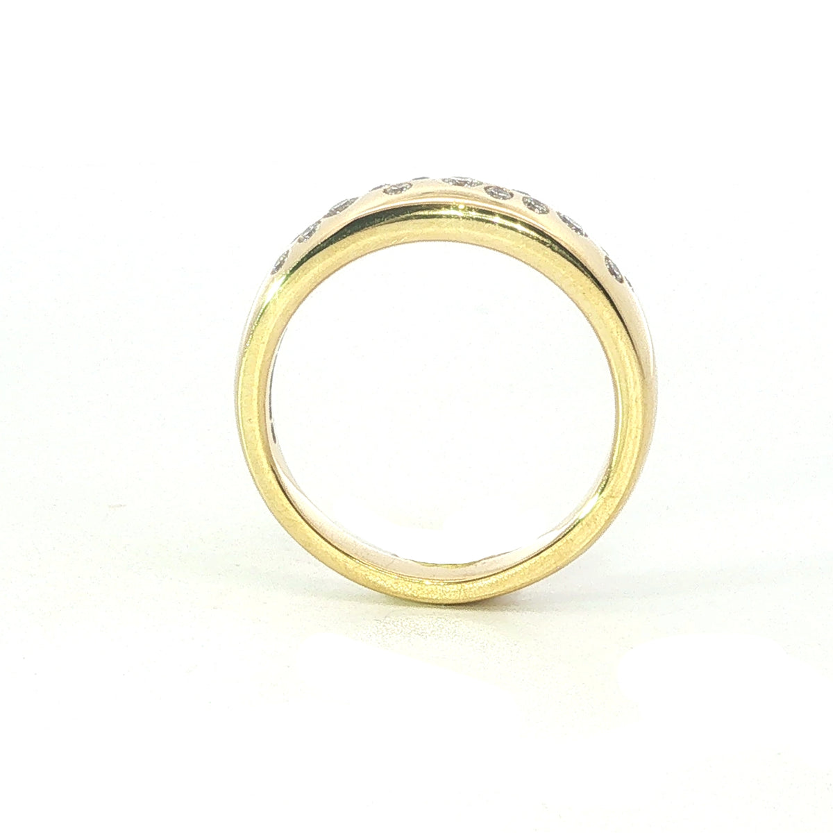 18 Carat Yellow Gold and Diamond Scatter Set Diamond Ring 0.24