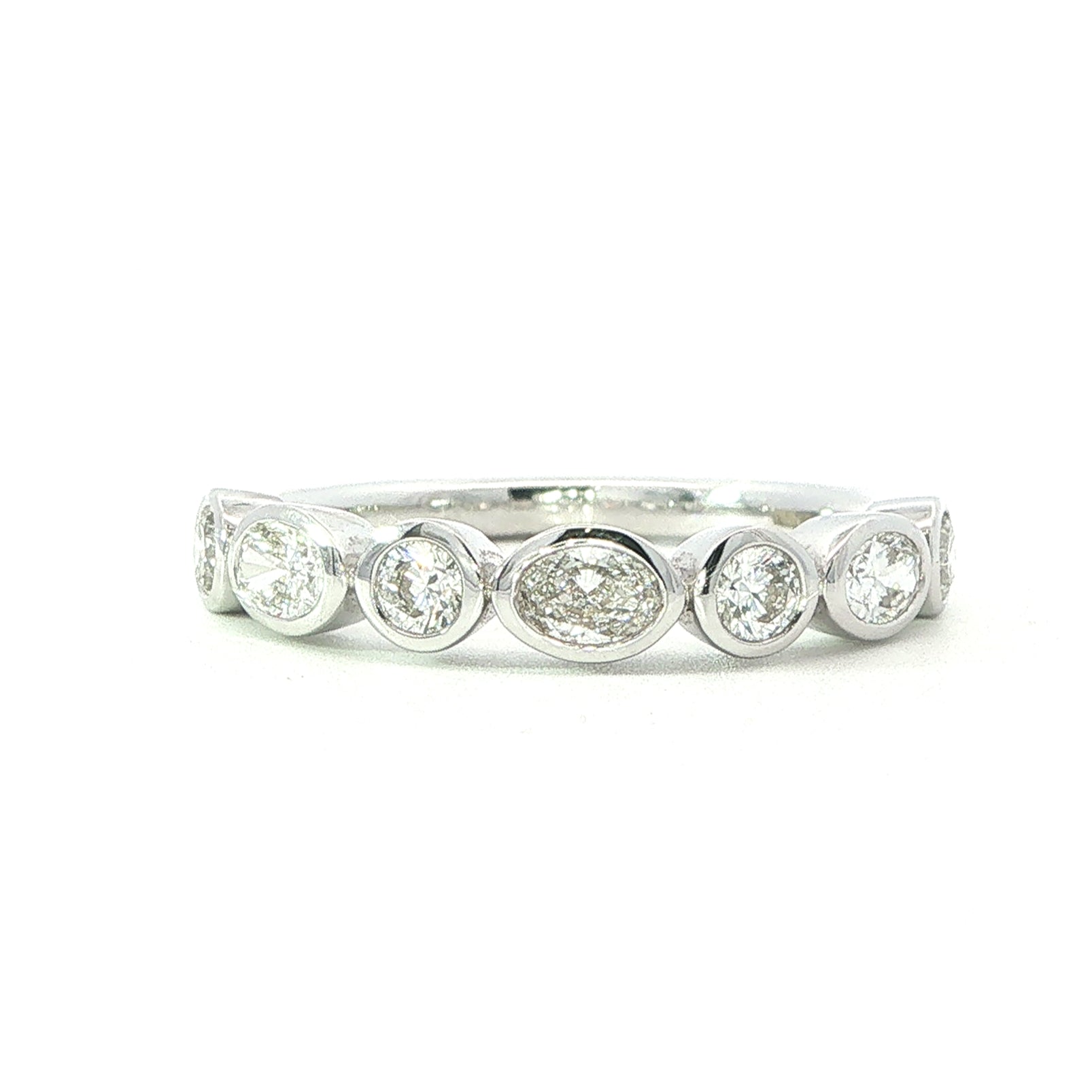 18 Carat White Gold and Diamond Ring 0.76 Cts