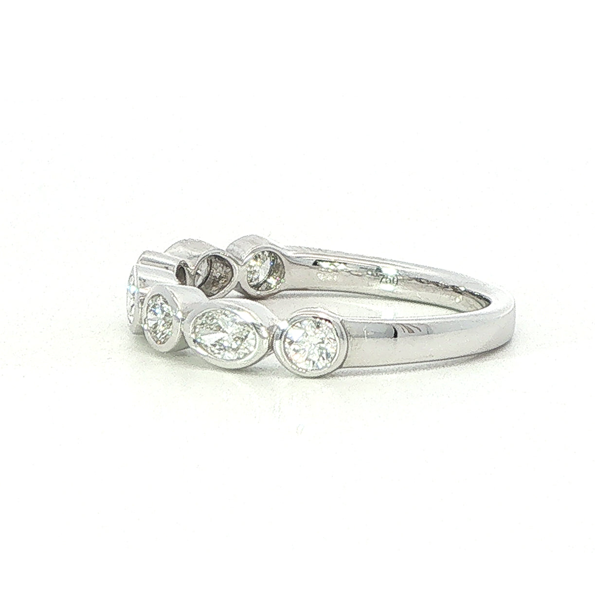 18 Carat White Gold and Diamond Ring 0.76 Cts