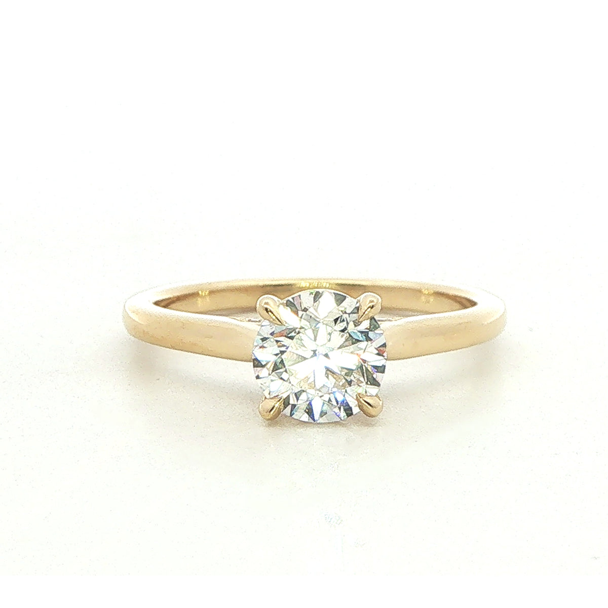 18 Carat Yellow Gold and Diamond Ring 1.00 Cts E Si1