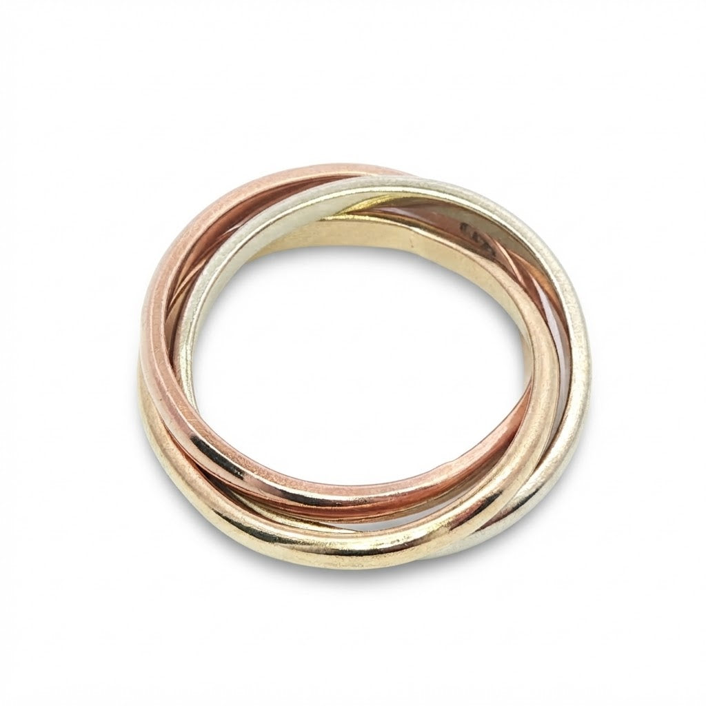 A Classic 9ct Tri-colour Band