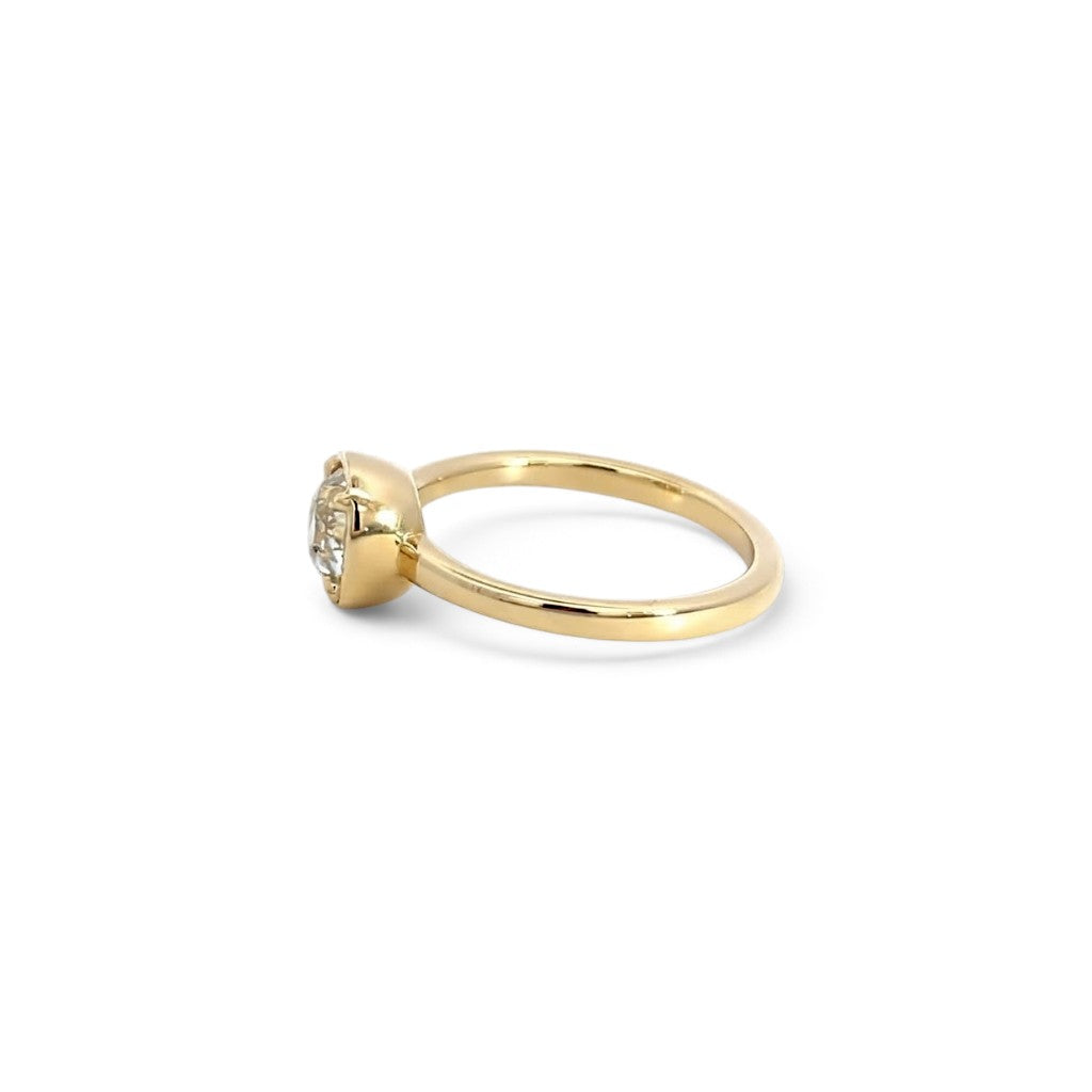 18 Carat Yellow Gold Old Cut Diamond Ring - 0.94 H/I Si