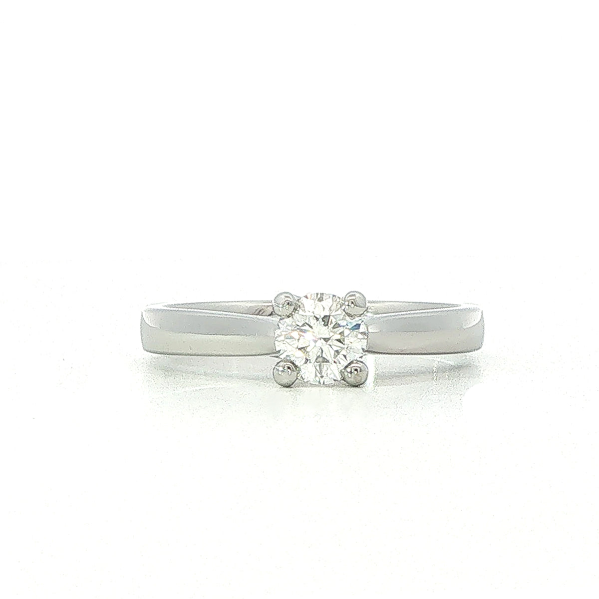 Platinum and Diamond Engagement Ring 0.46 Cts E VS2