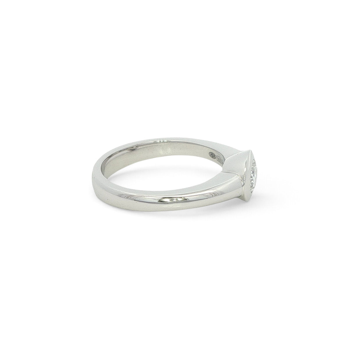Platinum Oval Diamond Engagement Ring 0.51 GVs1