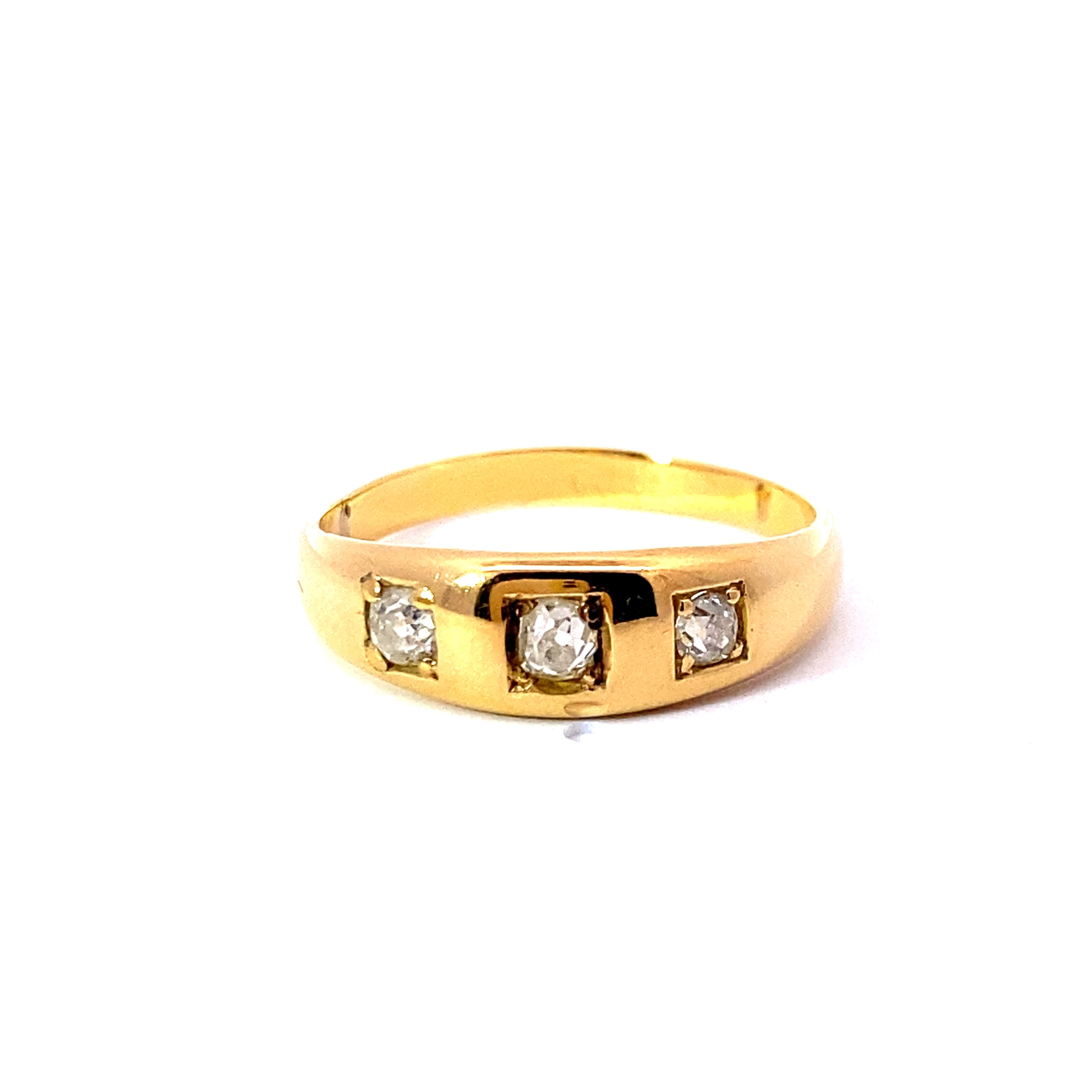 18ct Yellow Gold Old Cut Diamond Ring
