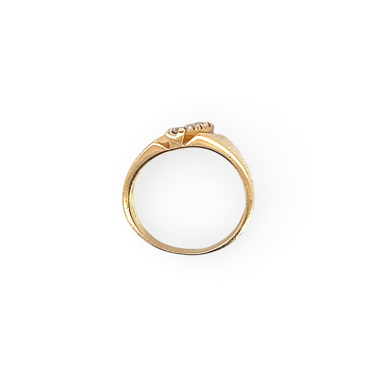 A Retro Gold and Diamond Ring