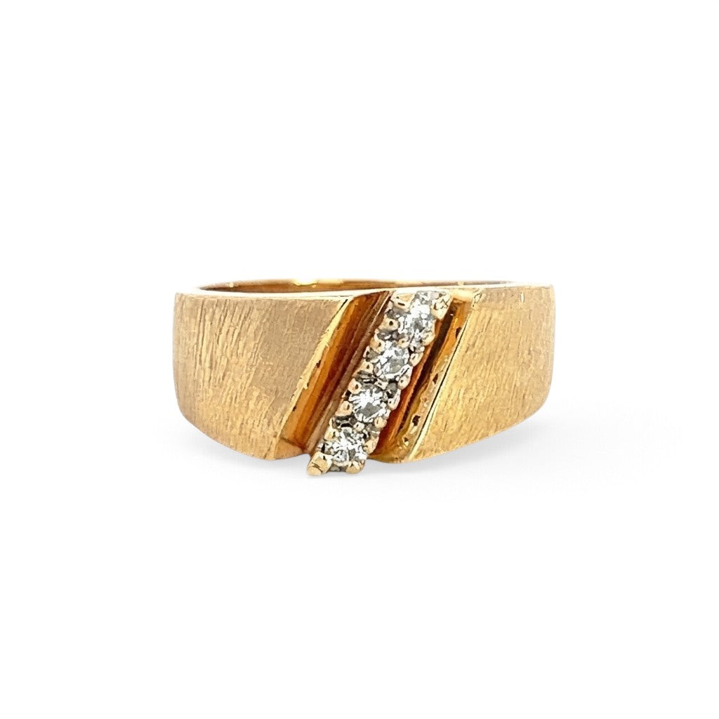 A Retro Gold and Diamond Ring