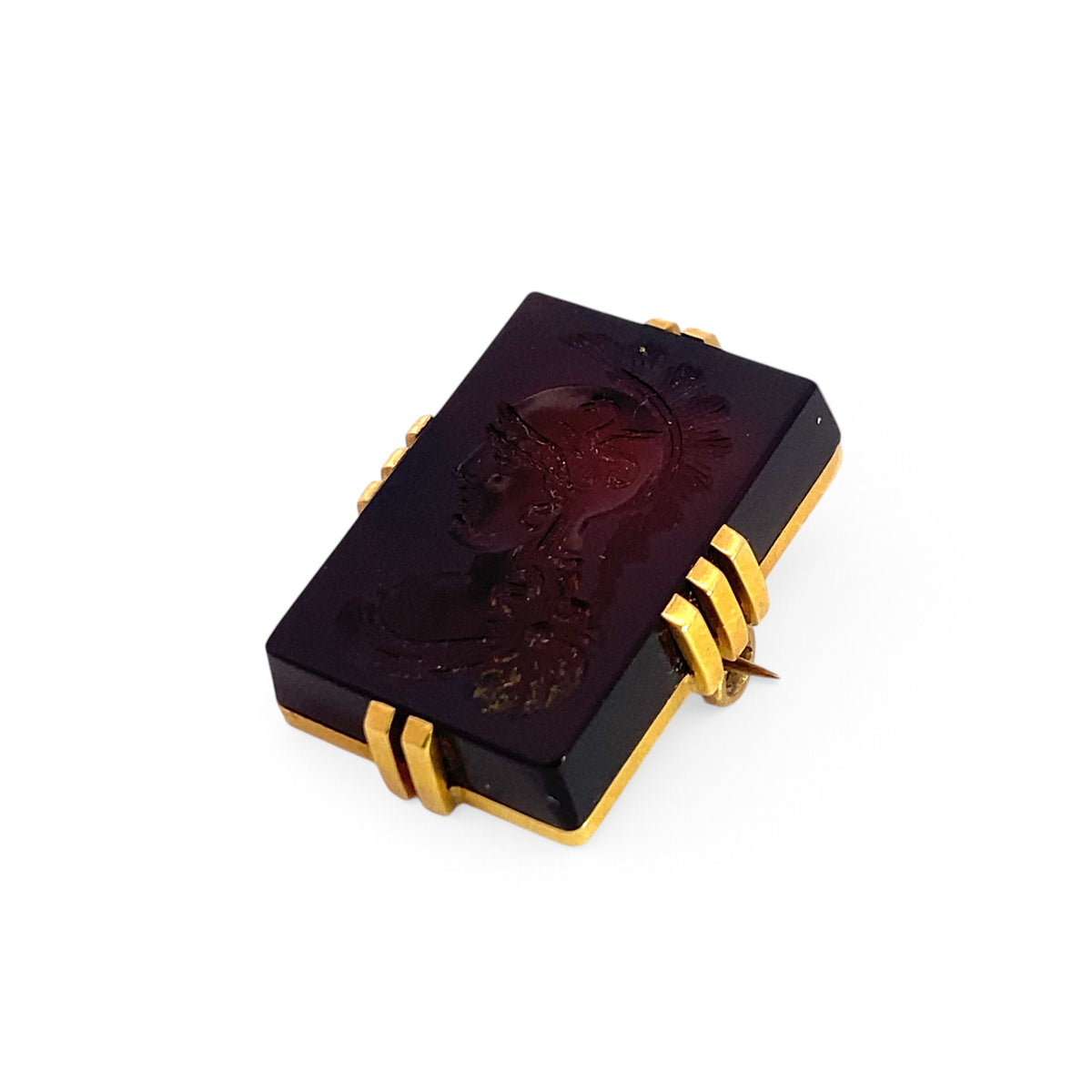 Intaglio Brooch in Yellow Gold