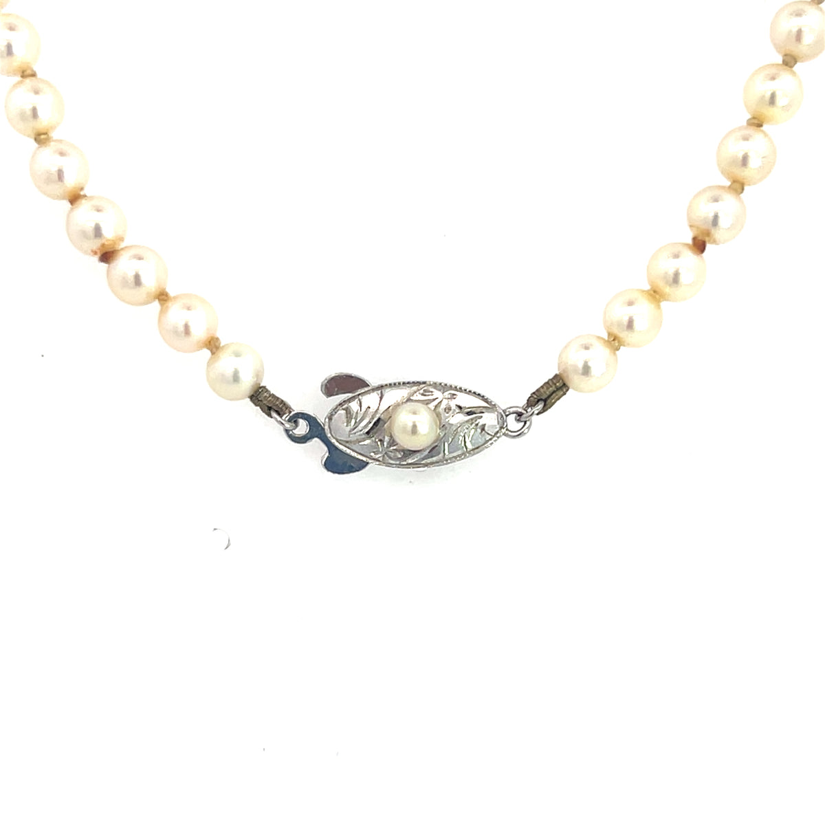 Pearl Necklace