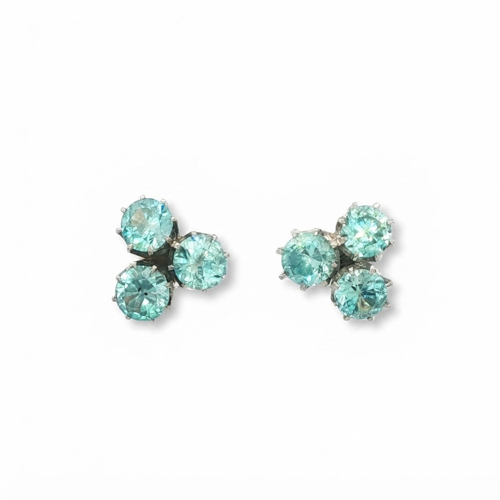 A Pair Of Zircon Earrings