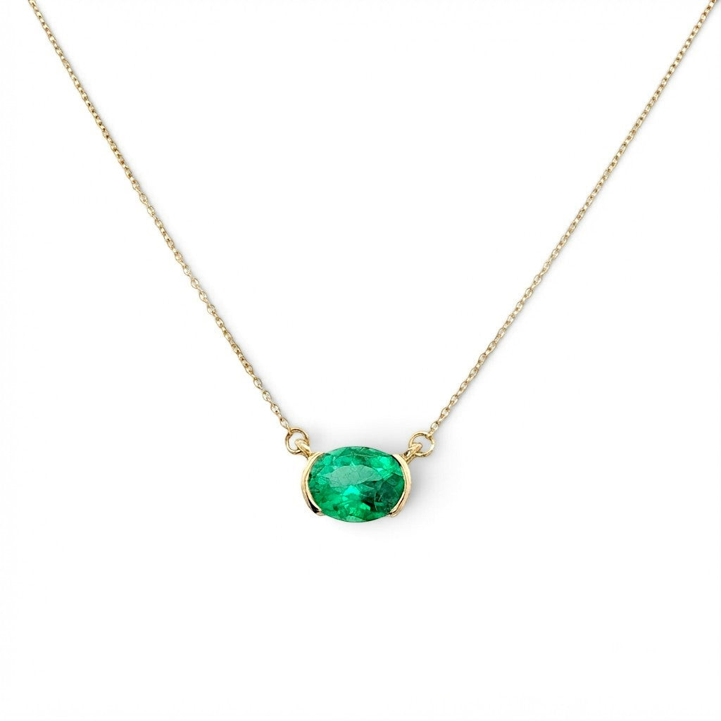 18 Carat Yellow Gold and Oval Brazilian Emerald 1.03 Cts