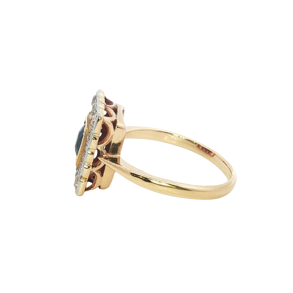Beautiful Sapphire Diamond Cluster Ring