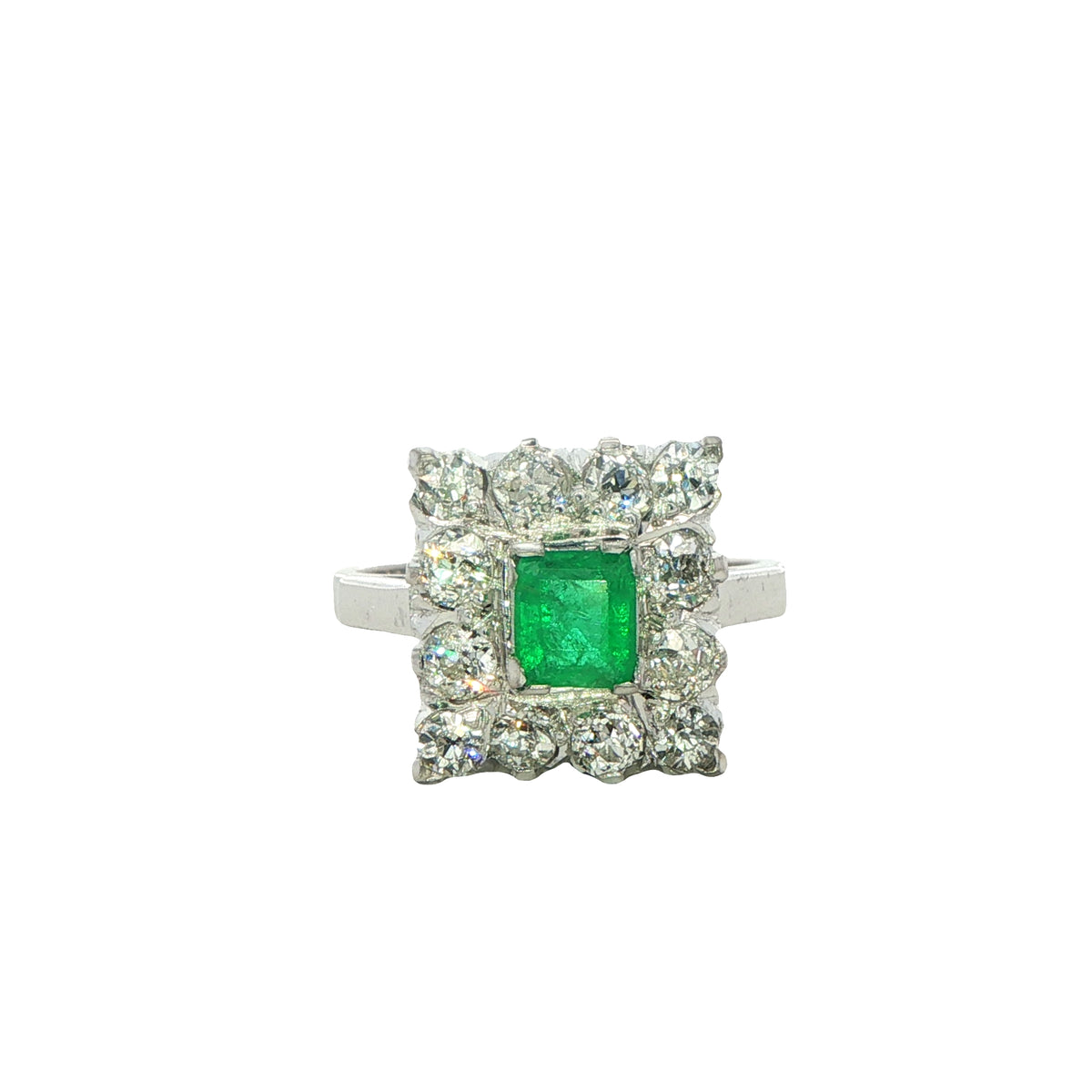 Stunning Emerald and Diamond Ring