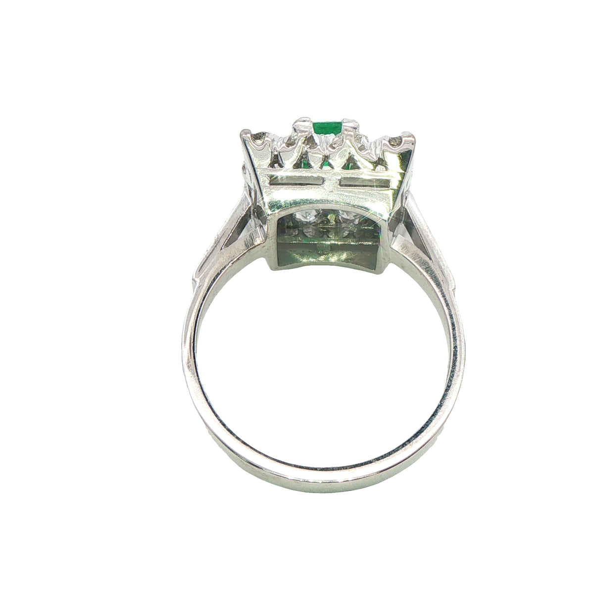 Stunning Emerald and Diamond Ring