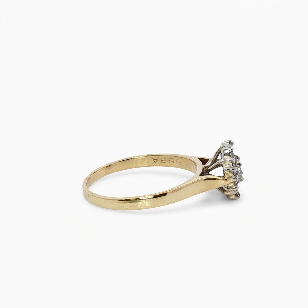 Vintage Diamond Cluser Ring
