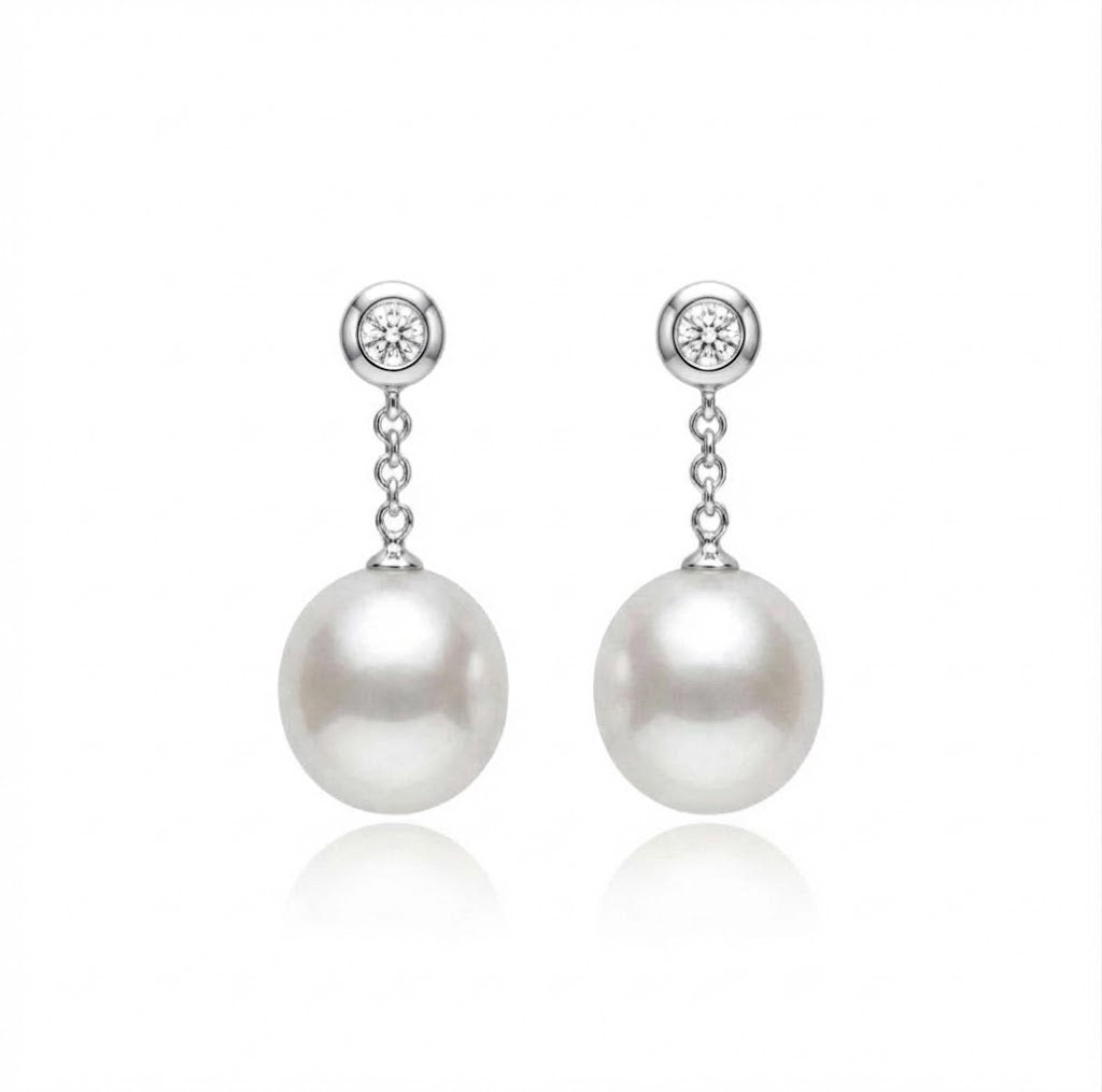 18 Carat White Gold Fresh Water Pearl and Diamond Drop Studs