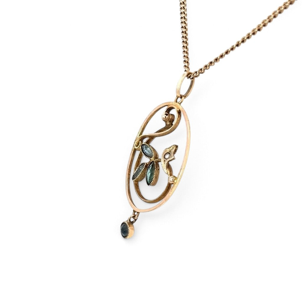 Pretty Floral Pendant