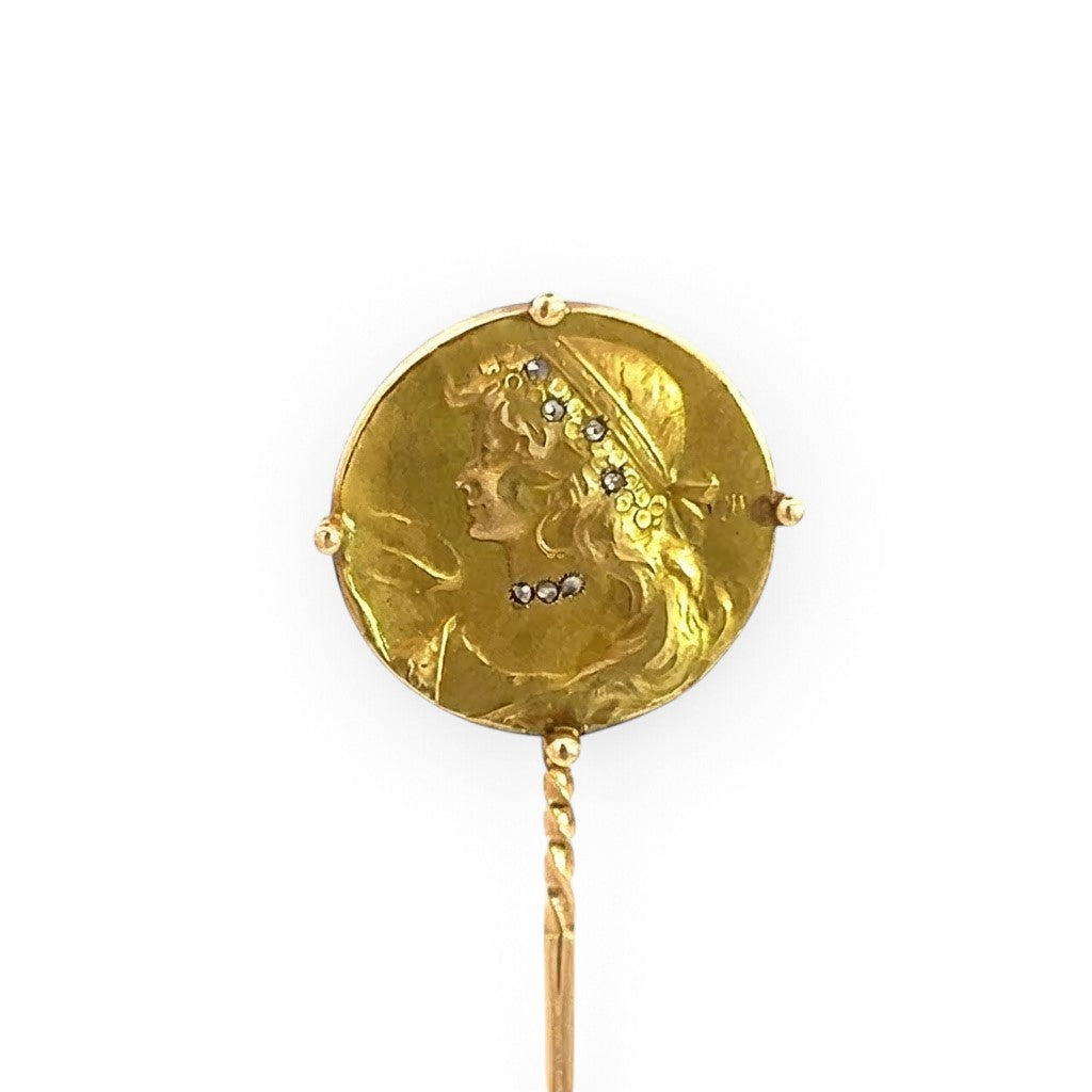 An Unusual Decorative Brooch