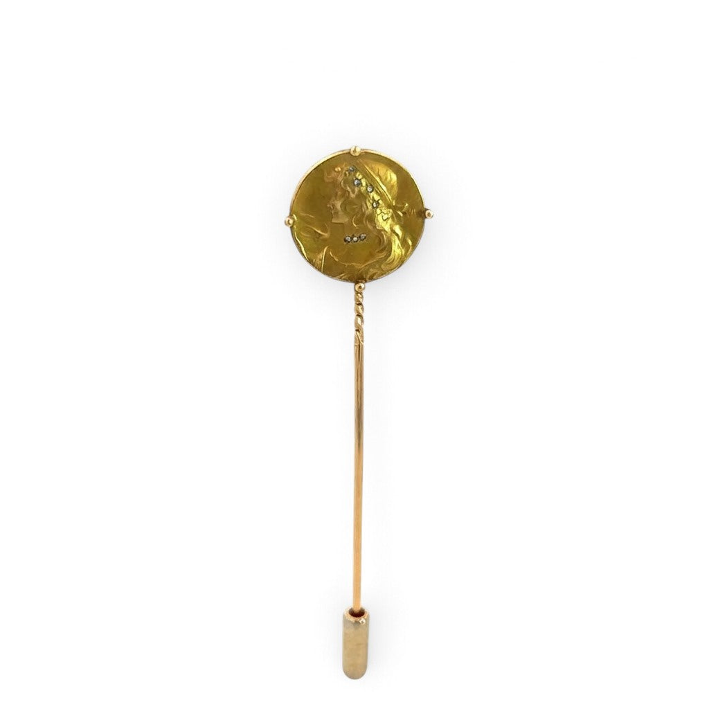 An Unusual Decorative Brooch