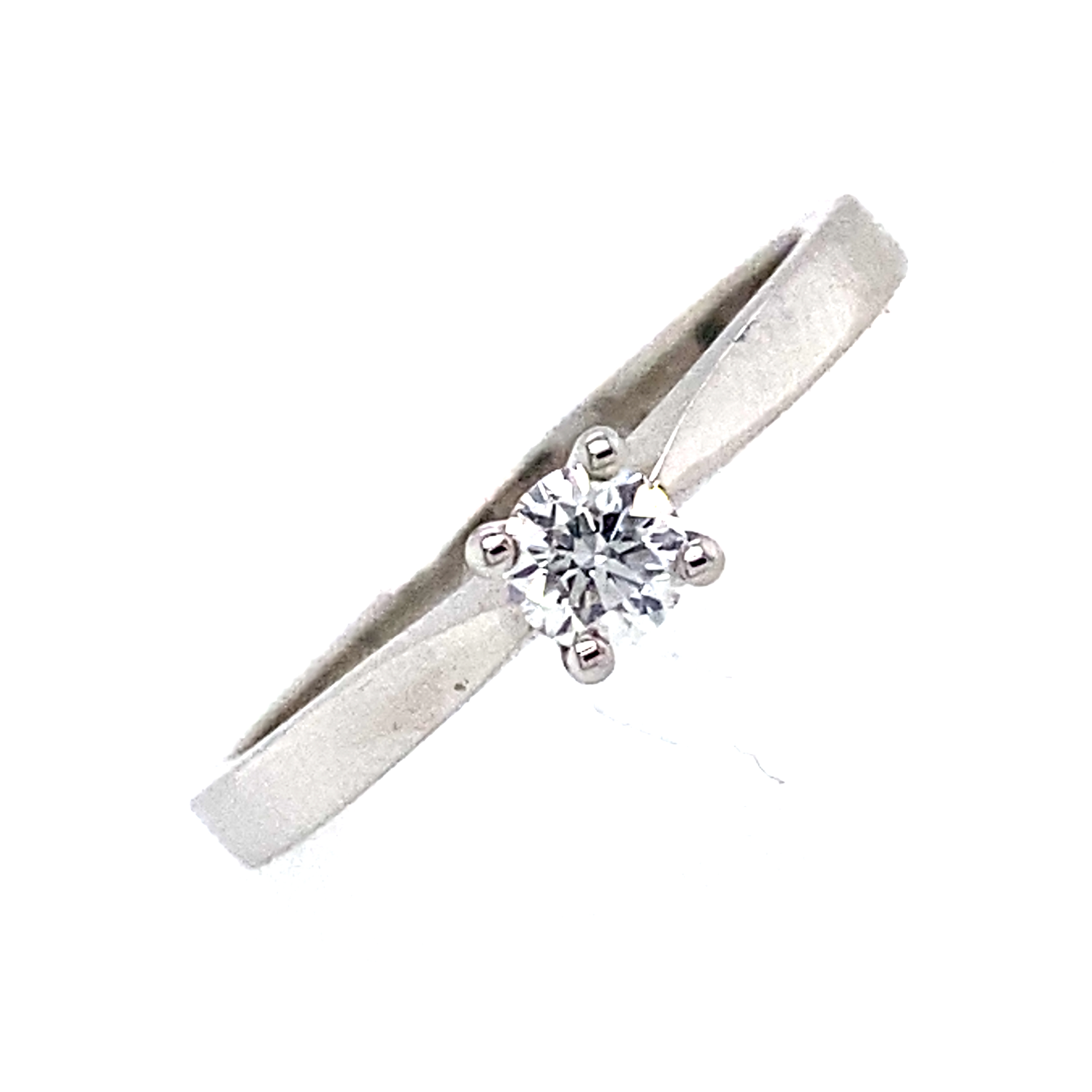 Platinum and Diamond Round Brilliant Ring - 0.18 cts F Si2