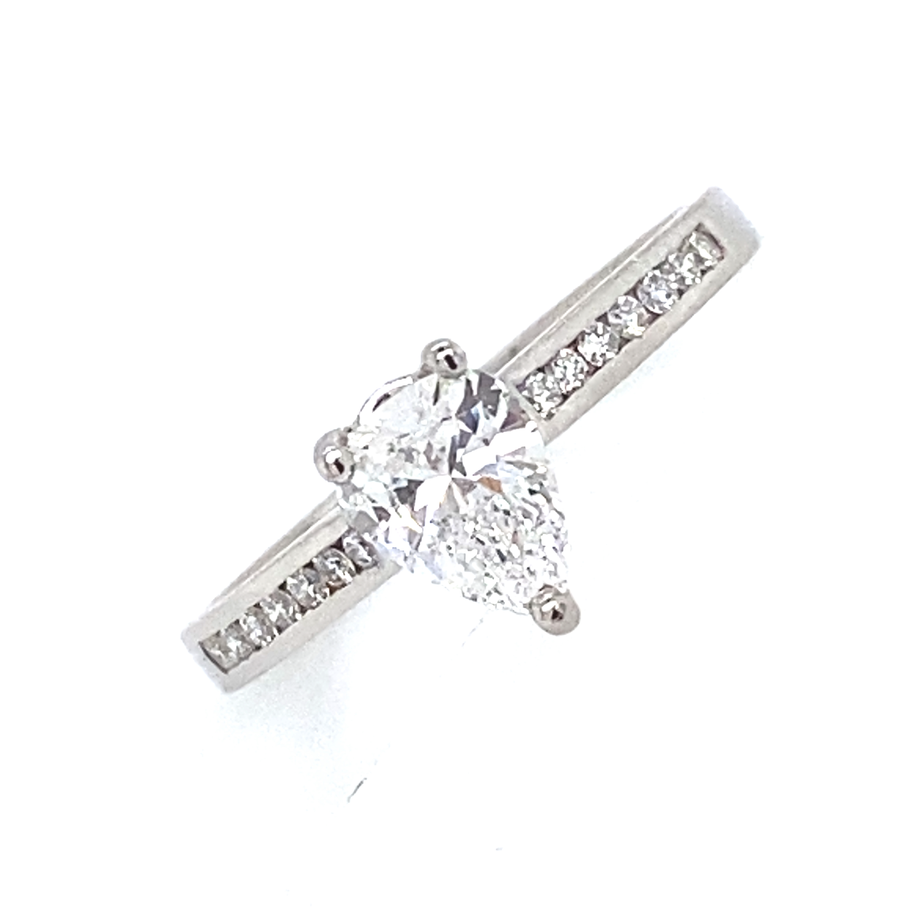 A Pear Shape Diamond Ring Featuring a D/E Colour Diamond 0.65 Ct