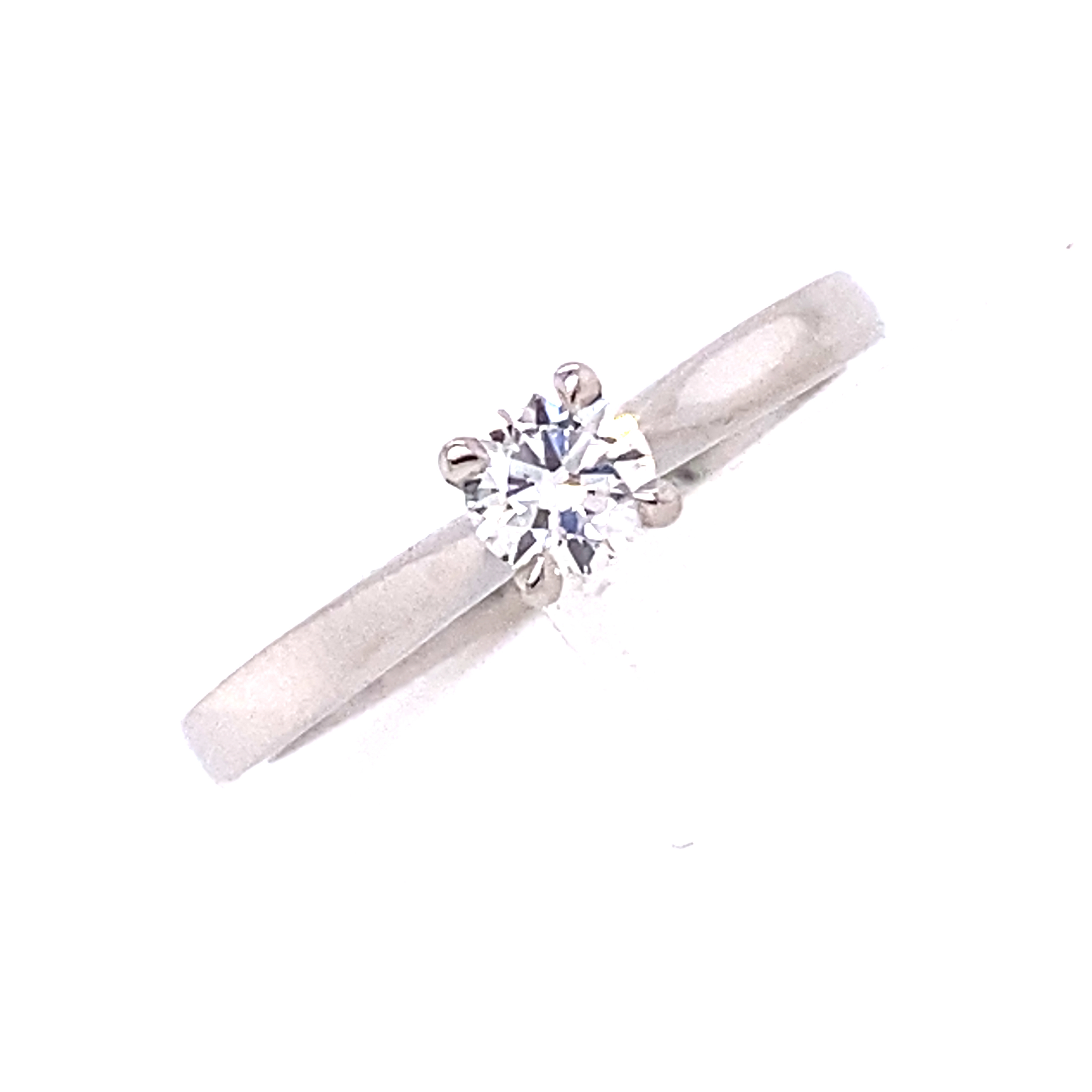 A Platinum and Diamond Engagement Ring - Doris 0.27 E VVS2