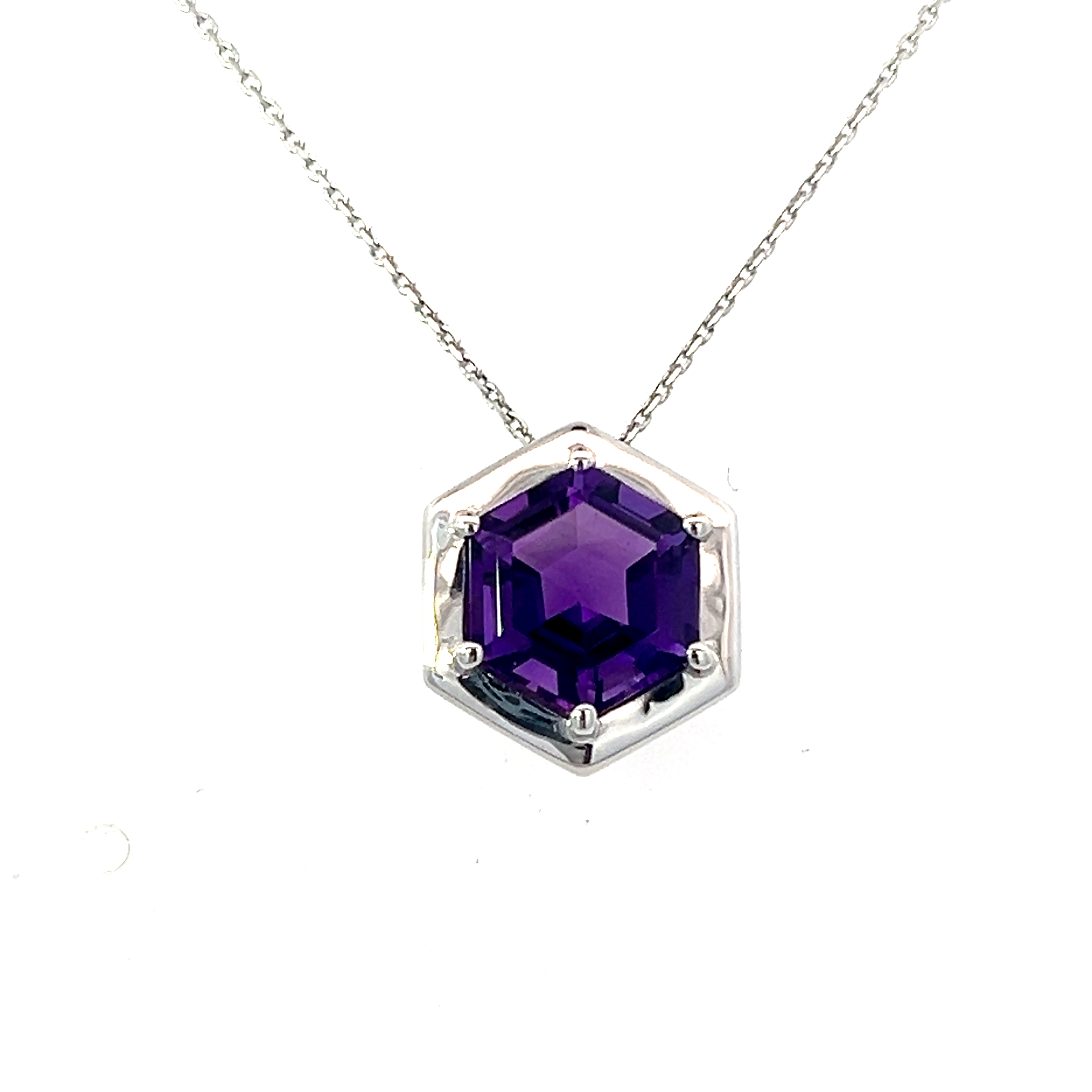 9 Carat White Gold Hexagonal 8mm Amethyst Pendant