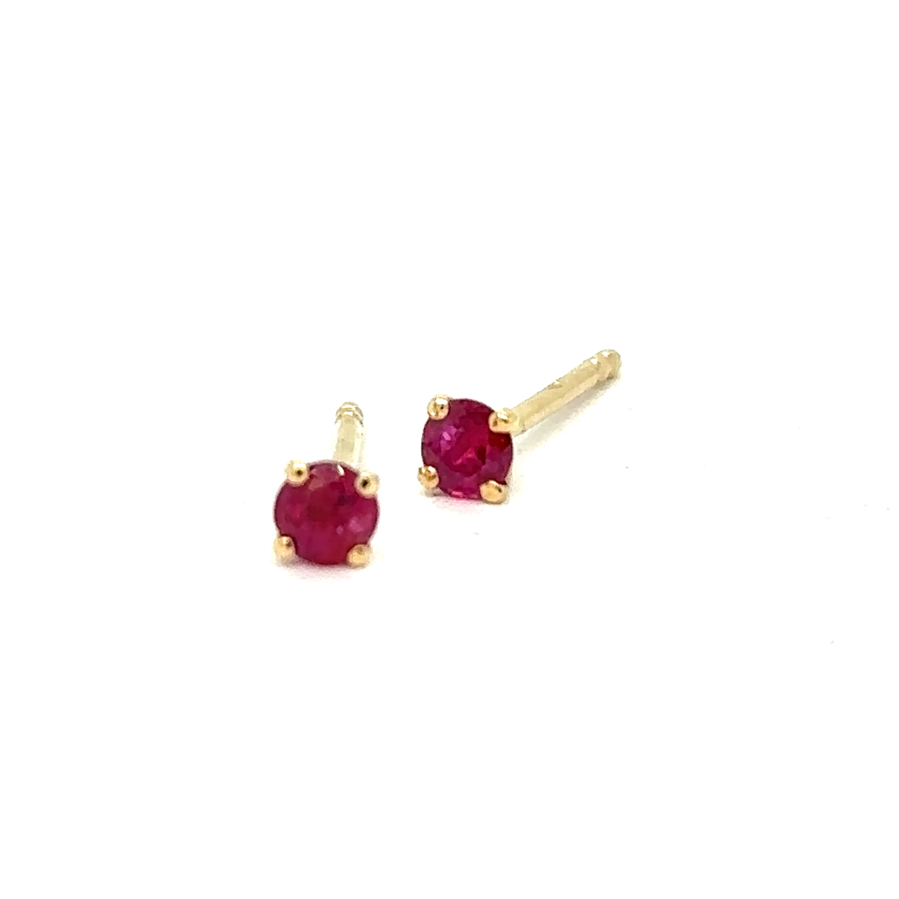 18 Yellow Gold Ruby Studs - 0.69 Carats no Heat