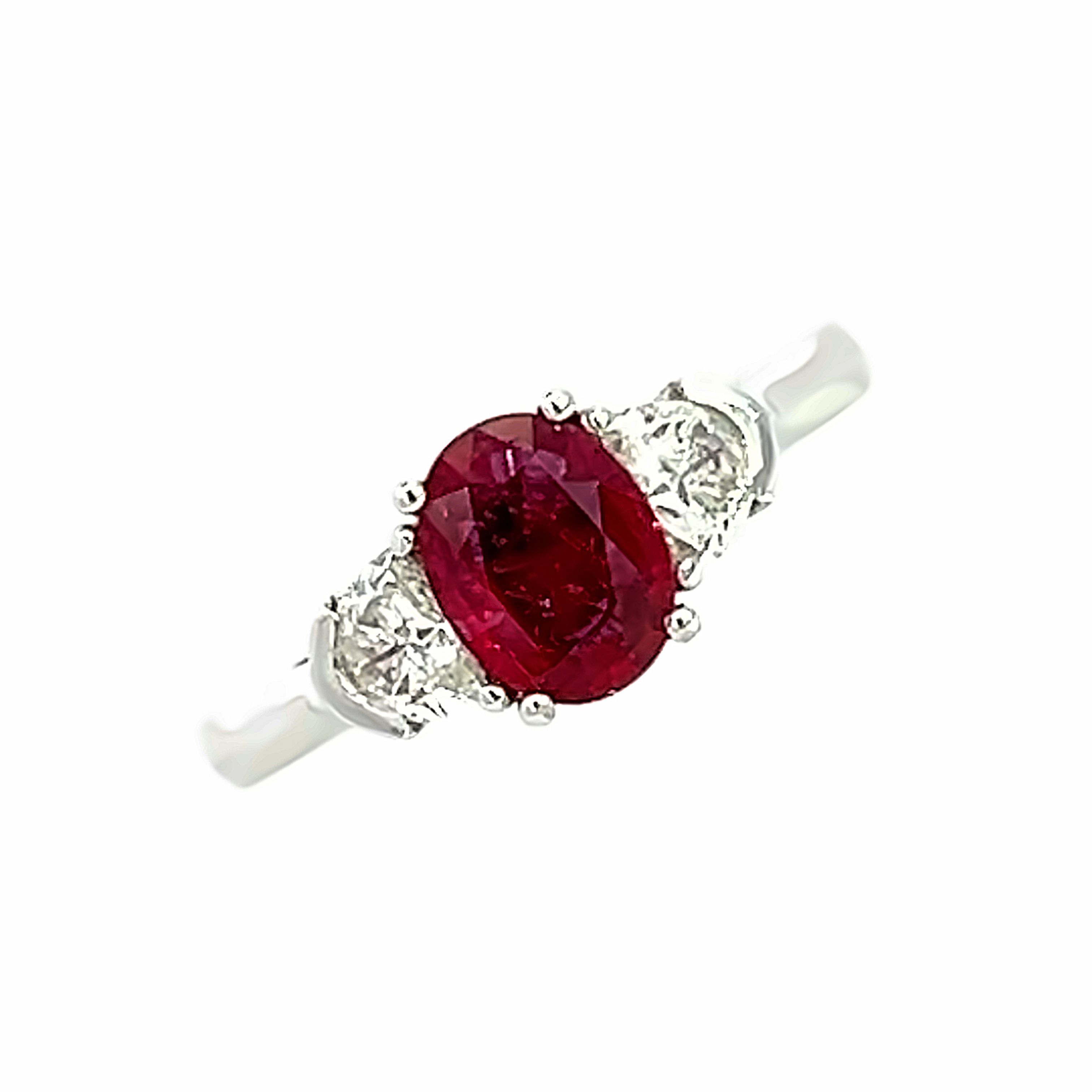 A Ruby and Diamond Ring 1.07 Ruby 0.50 Dia