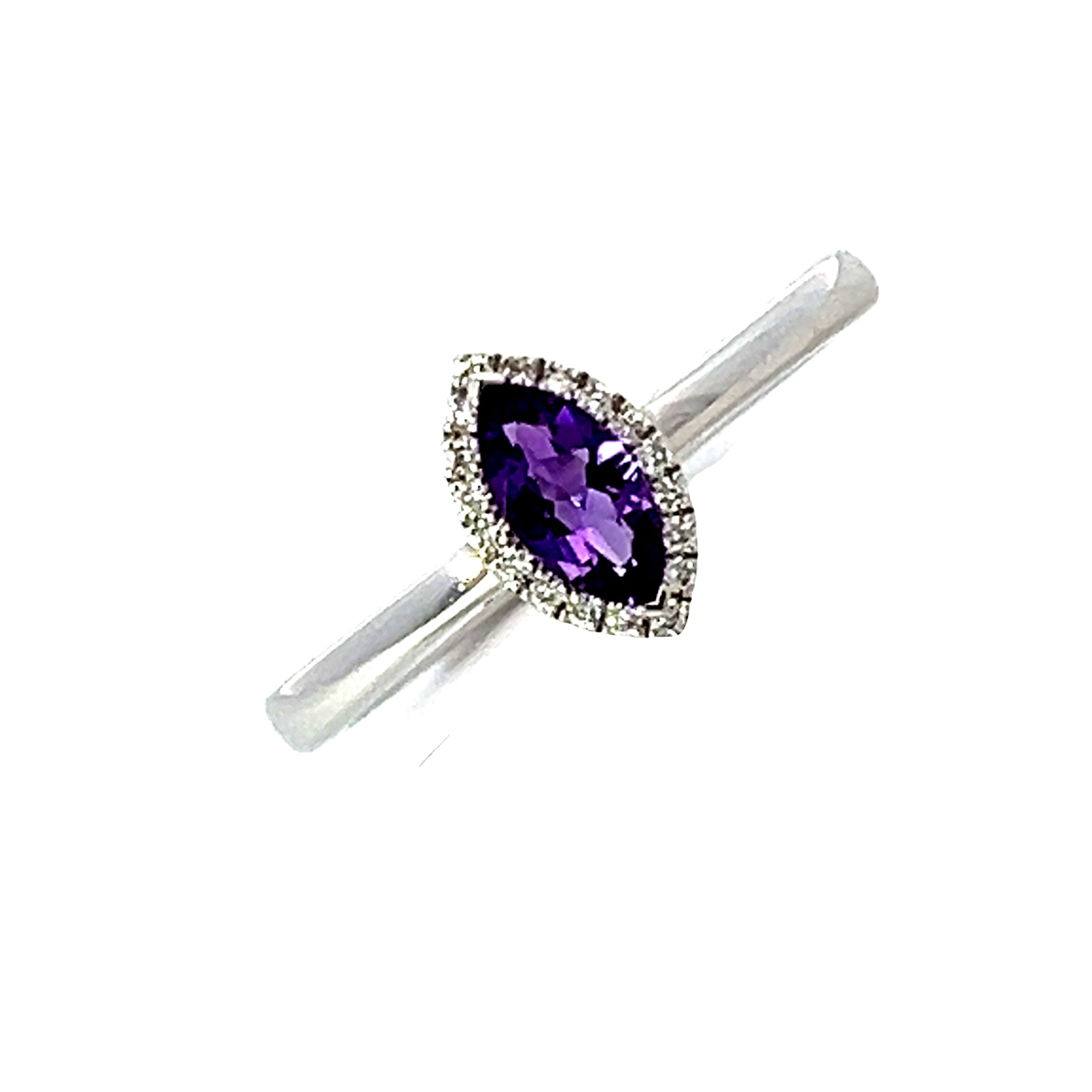 Amethyst and Diamond Ring in 18 carat white Gold