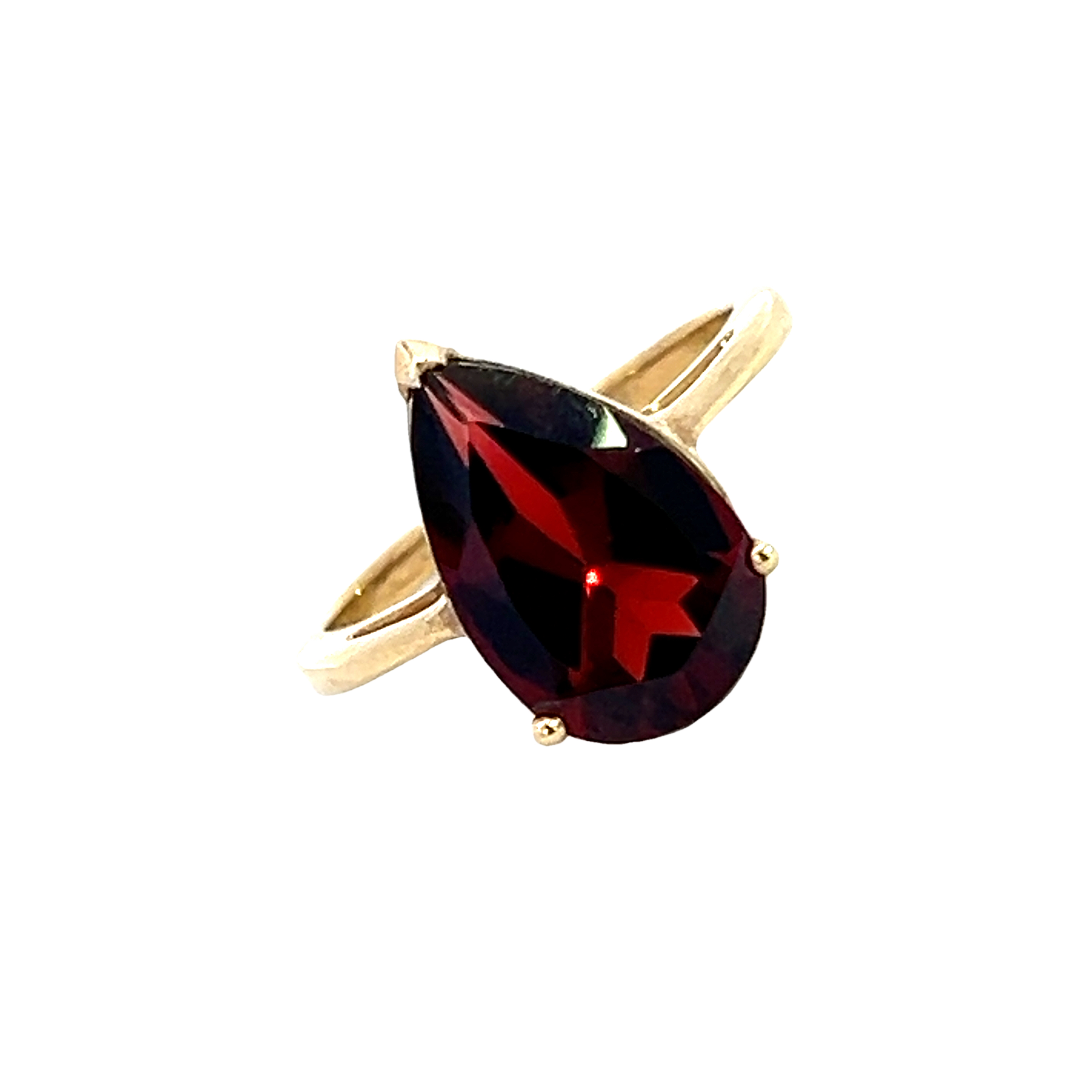 9 Carat Yellow Gold Pear Shape Garnet Ring