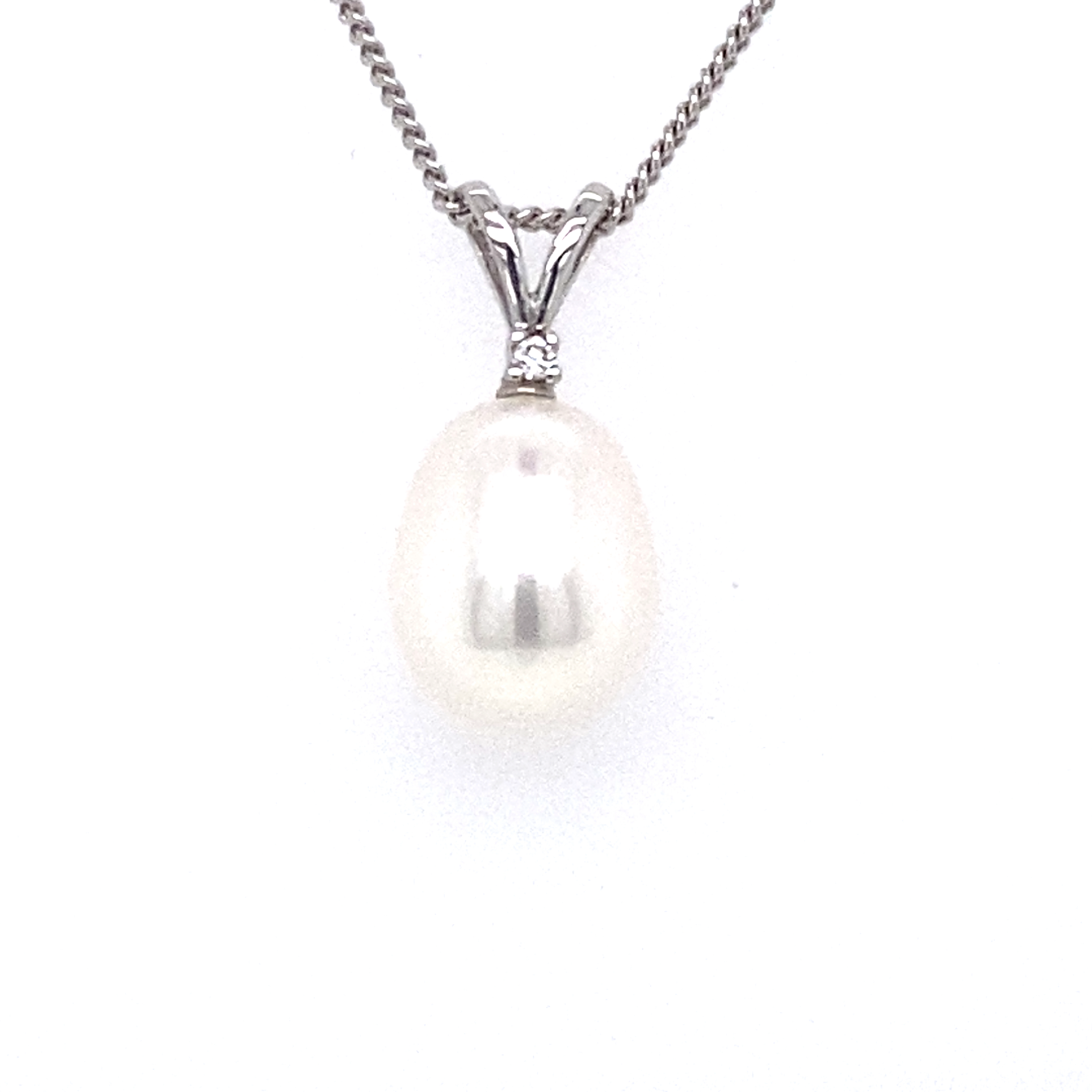 9 Carat White Gold, Fresh Water Pearl and Diamond Drop