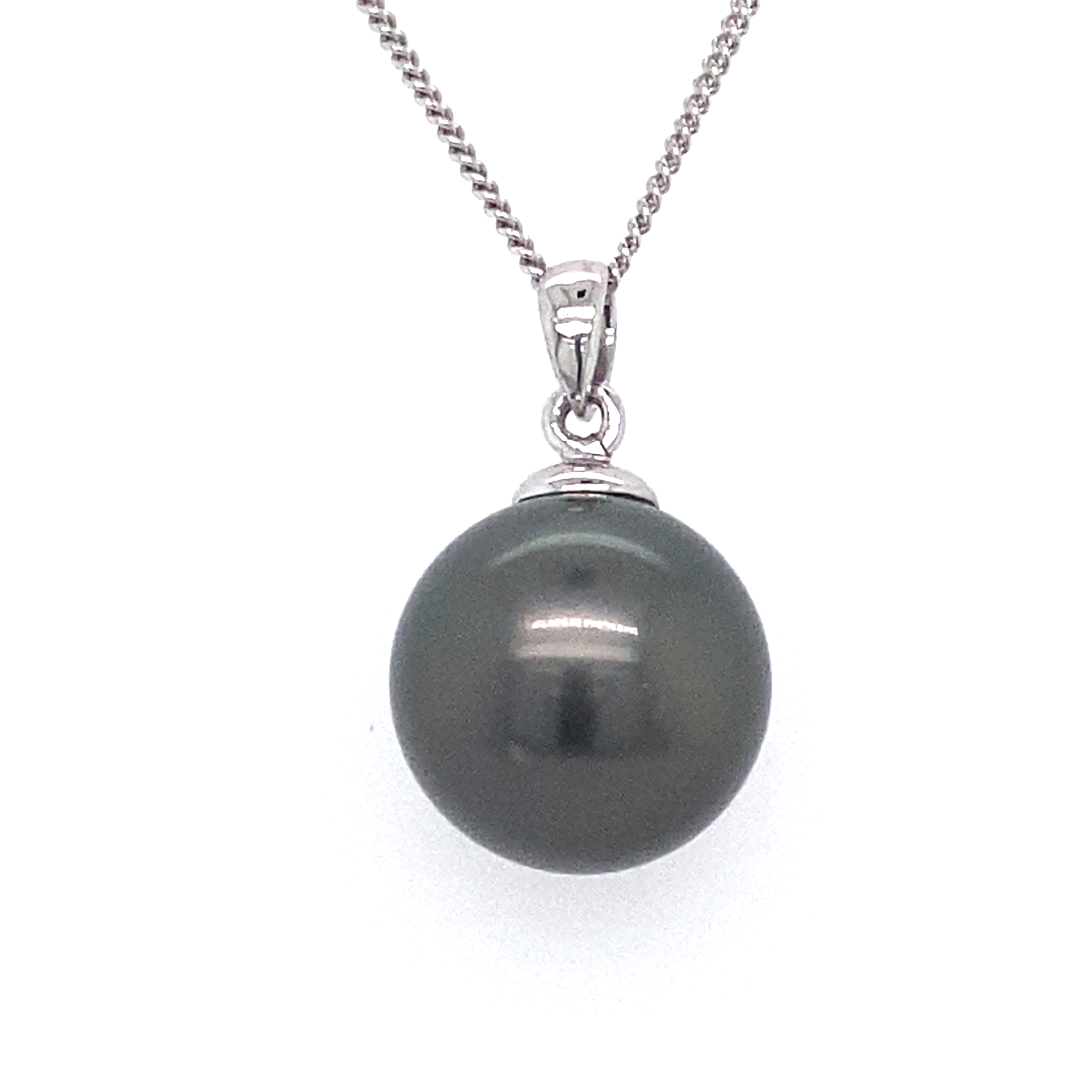 11.5mm Tahitian Pearl Pendant on a 46cm Curb Chain