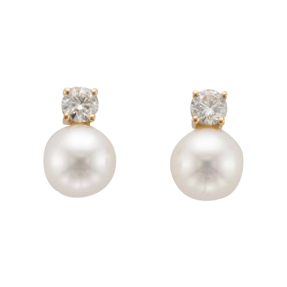 9 carat yellow gold earrings