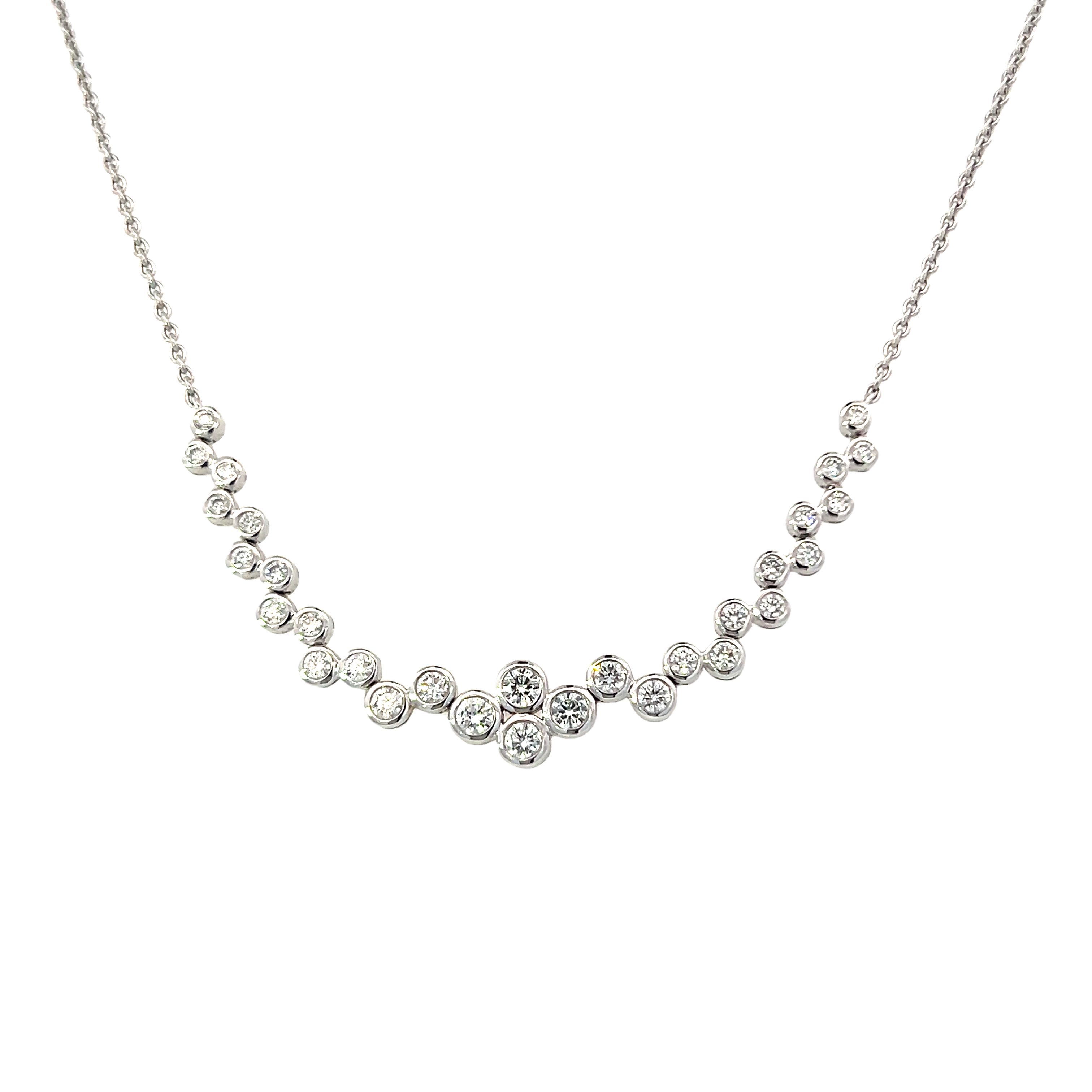 A beautiful 18ct white gold Diamond set necklet