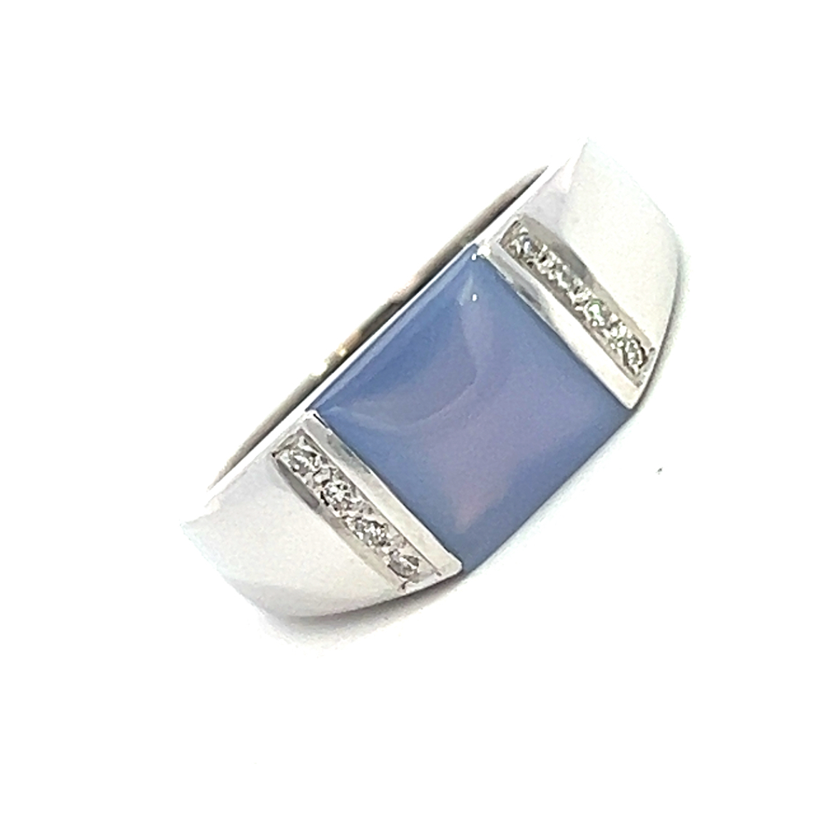 18ct White Gold Diamond and Chalcedony Ring