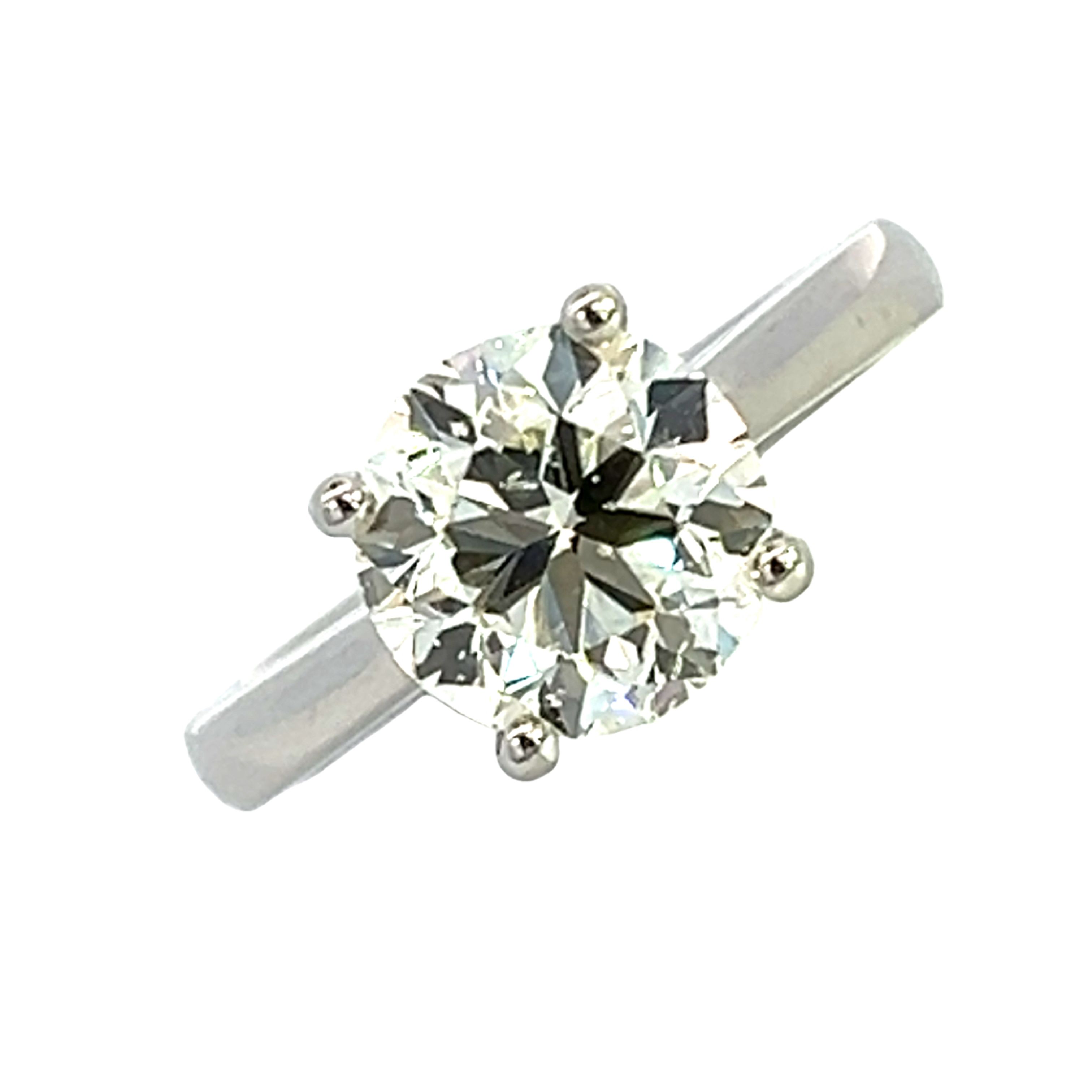 Platinum & Diamond Single Stone Engagement Ring 3.02 Cts J Si2