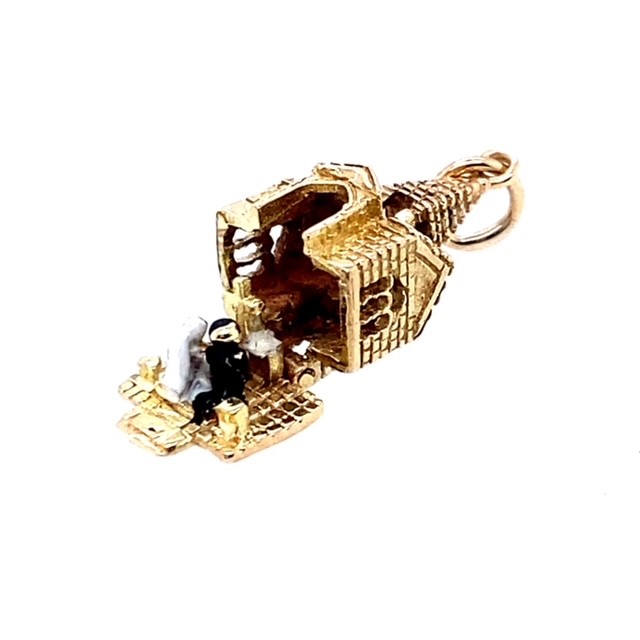 A 9ct yellow gold church charm